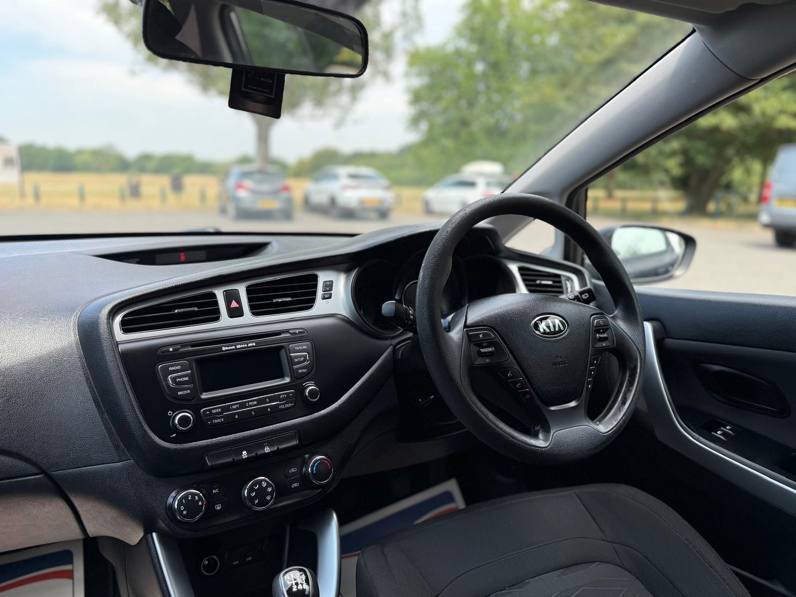 Kia Ceed view 18