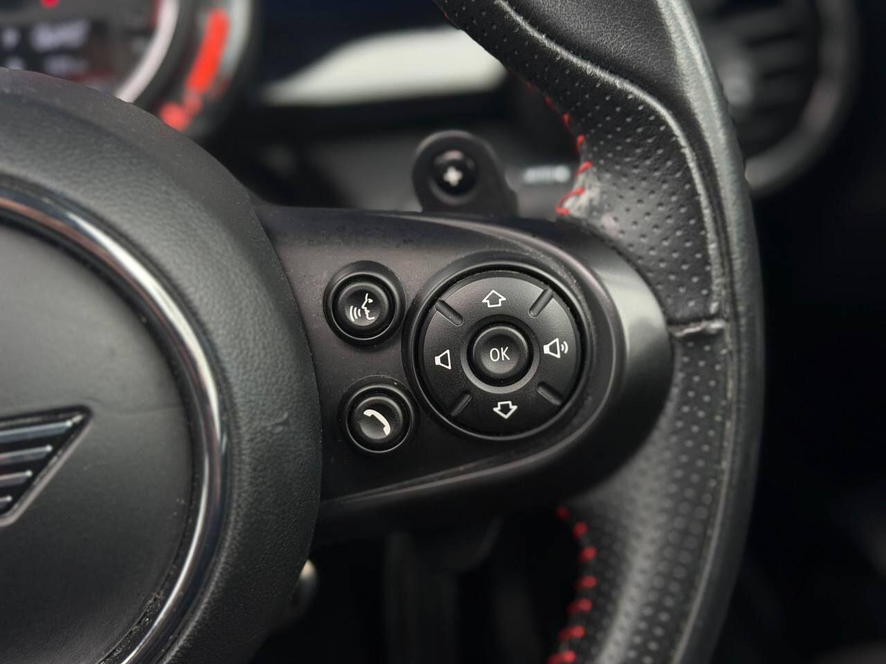 Mini Cooper view 17
