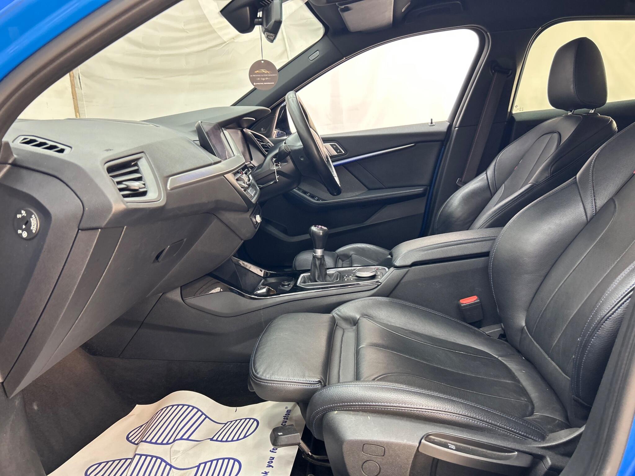 BMW 1 Series view 45