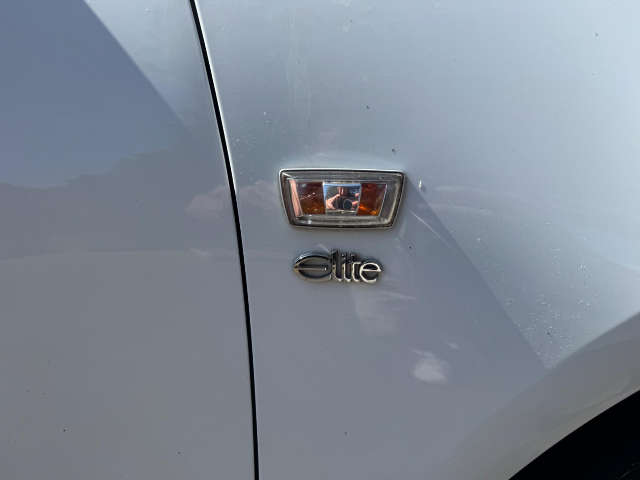 Vauxhall Cascada view 63