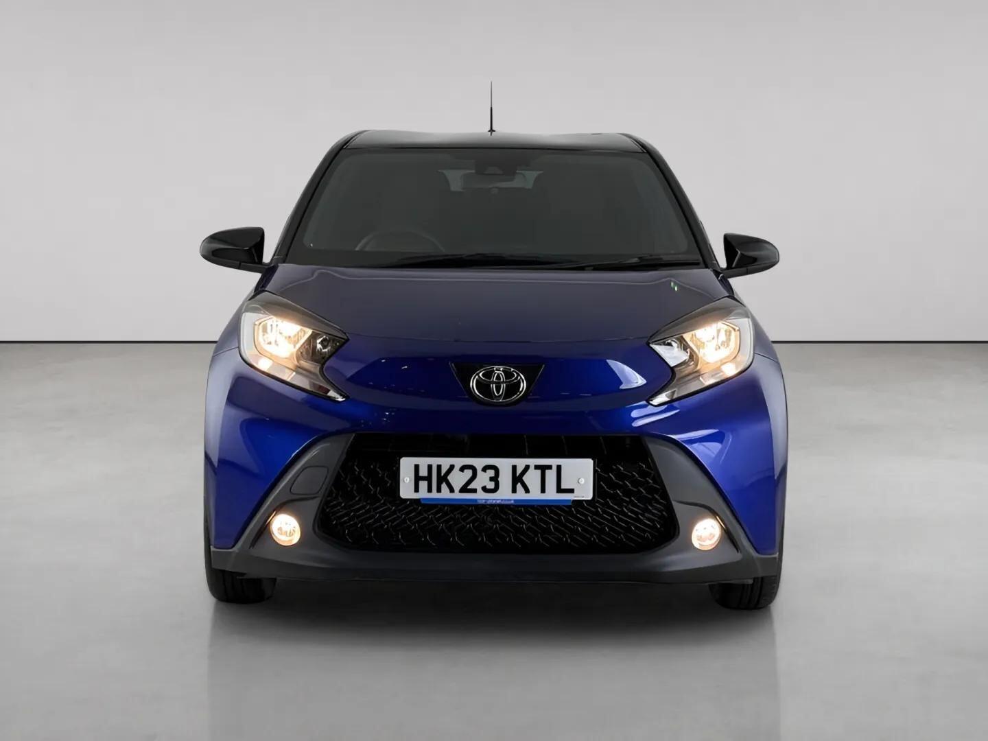 Toyota Aygo X view 3