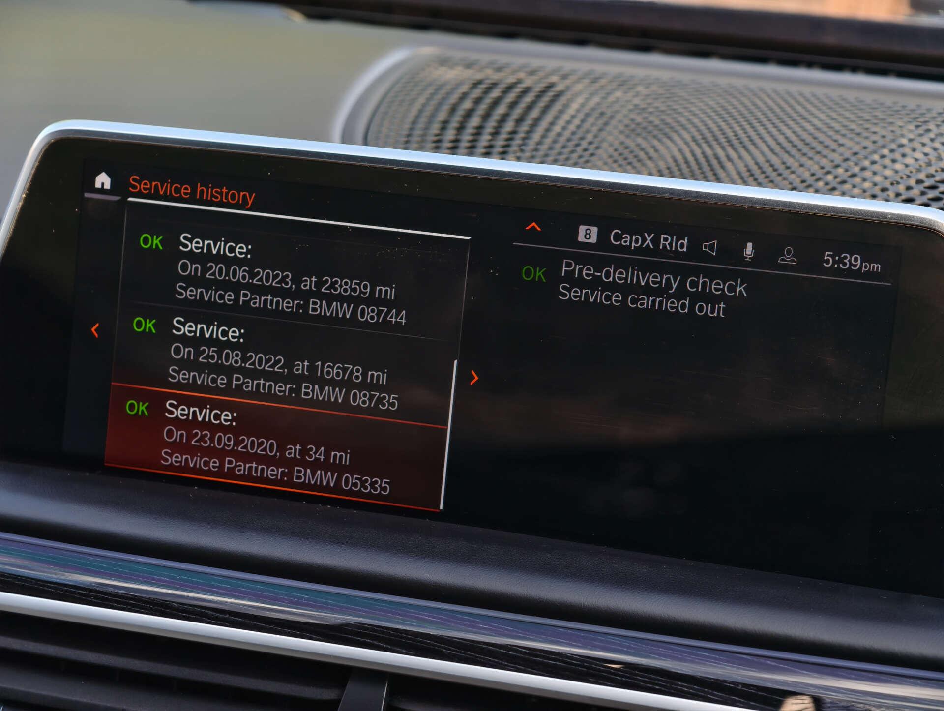 BMW 7 Series view 58
