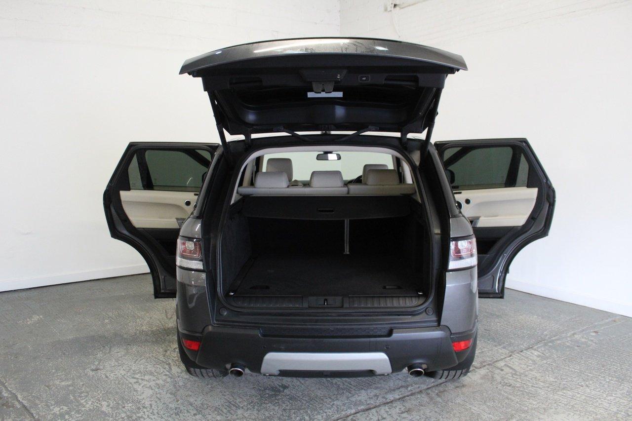 Land Rover Range Rover Sport view 22