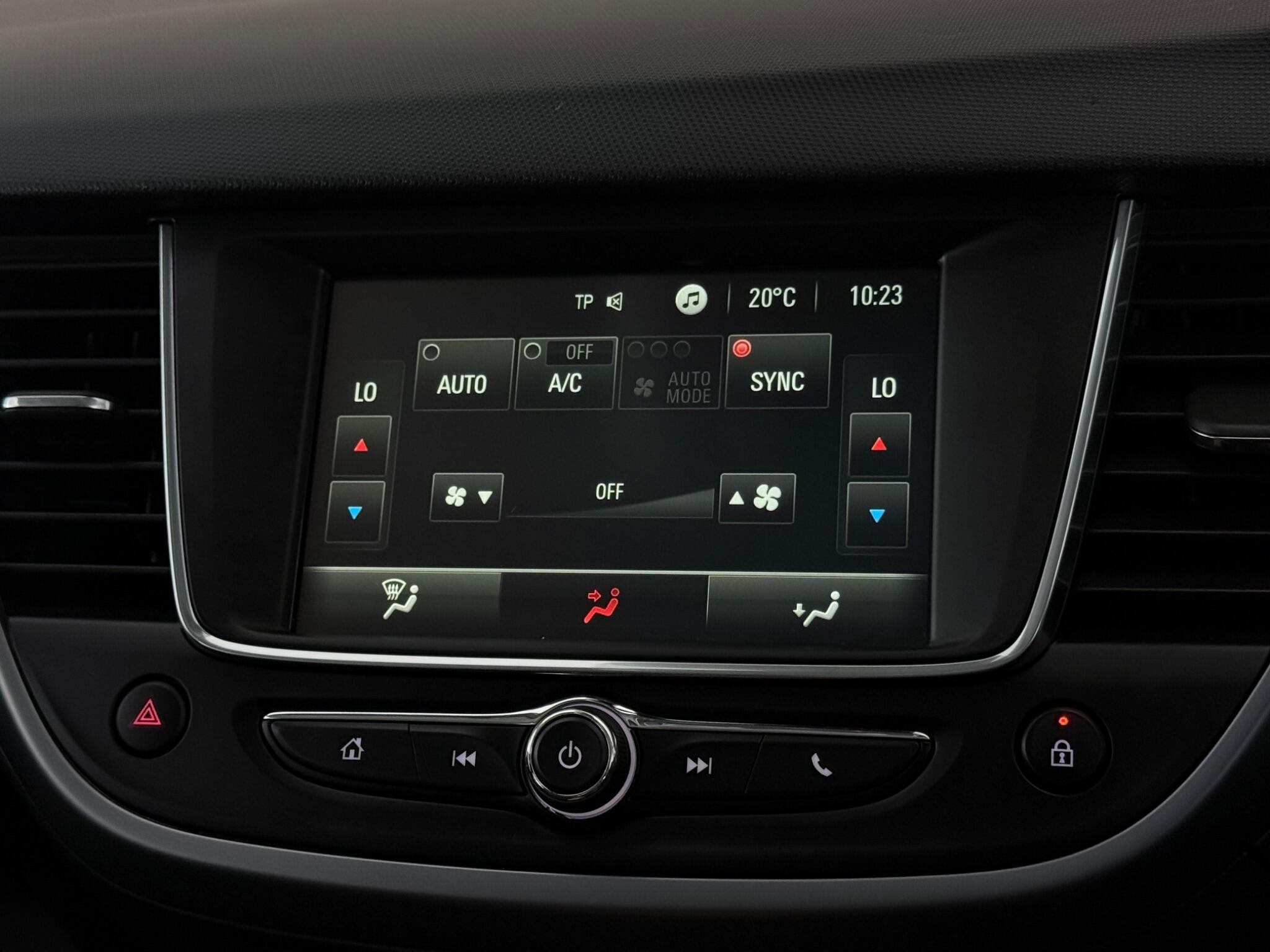 Vauxhall Crossland X view 23