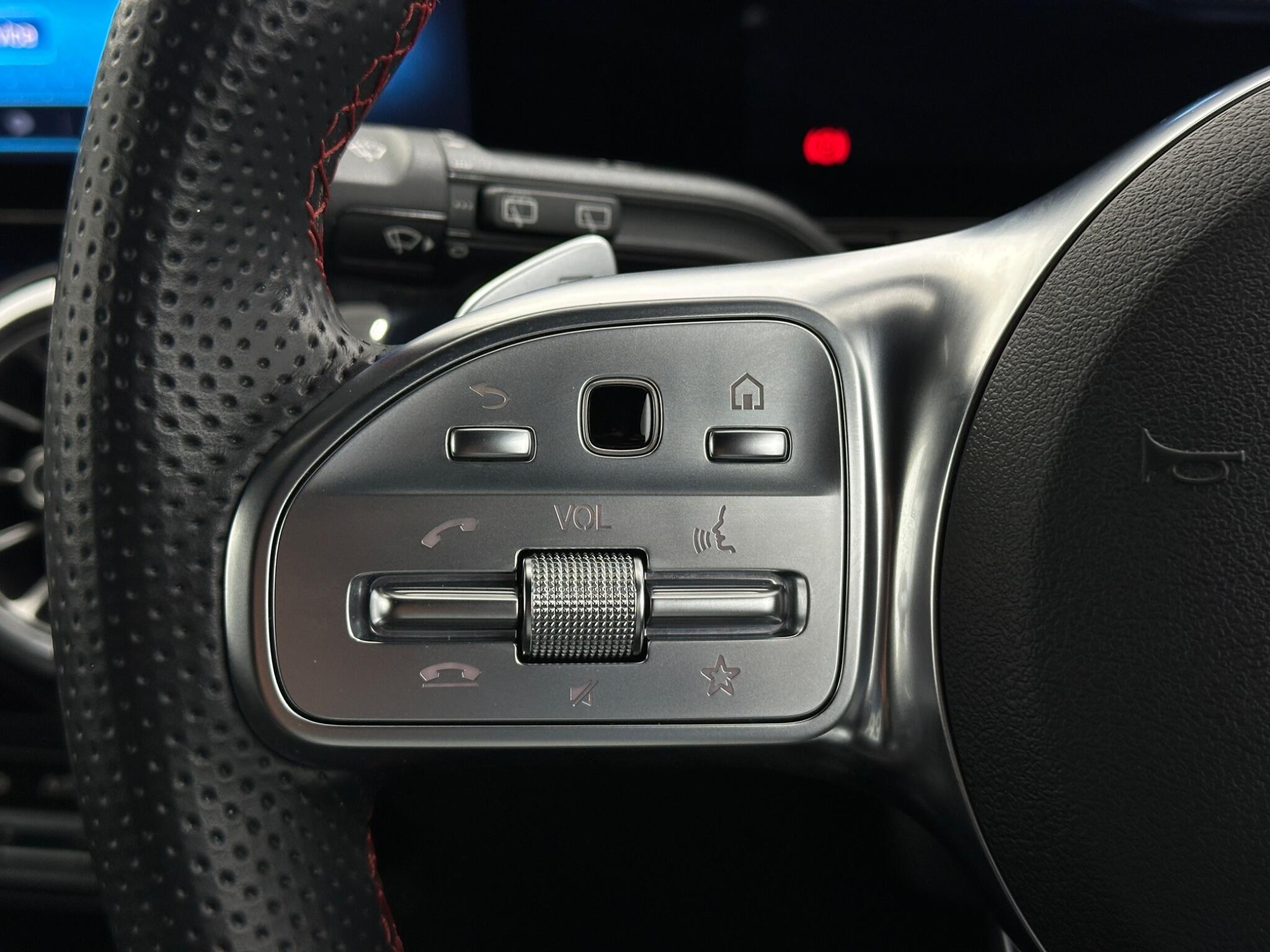 Mercedes-Benz B-Class view 15
