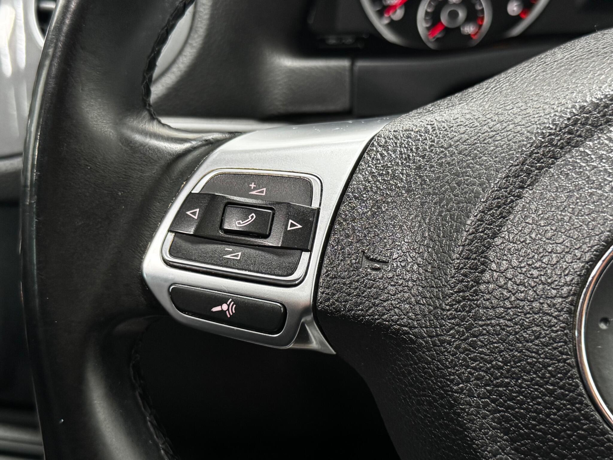 Volkswagen Tiguan view 39