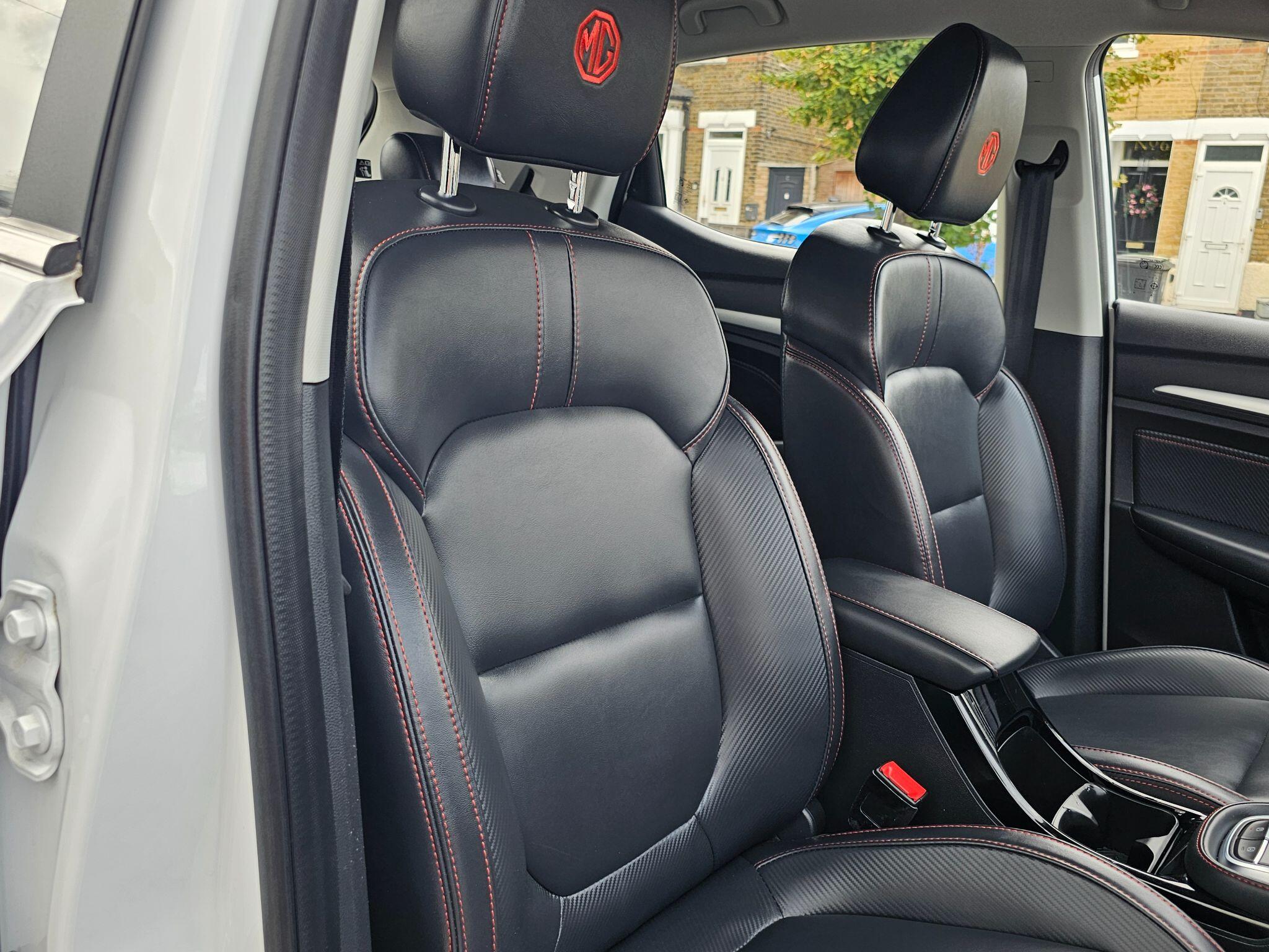 MG ZS view 36