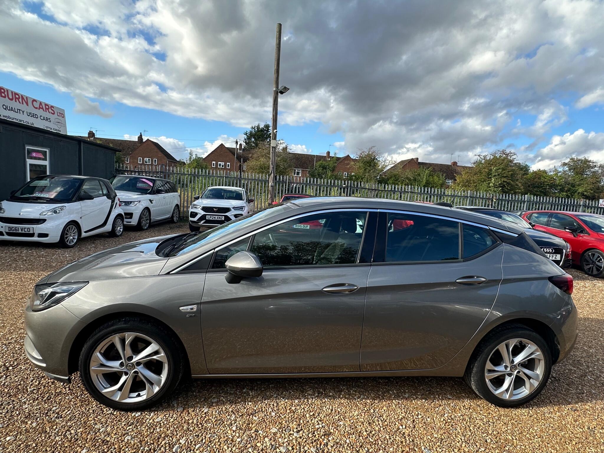 Vauxhall Astra view 6
