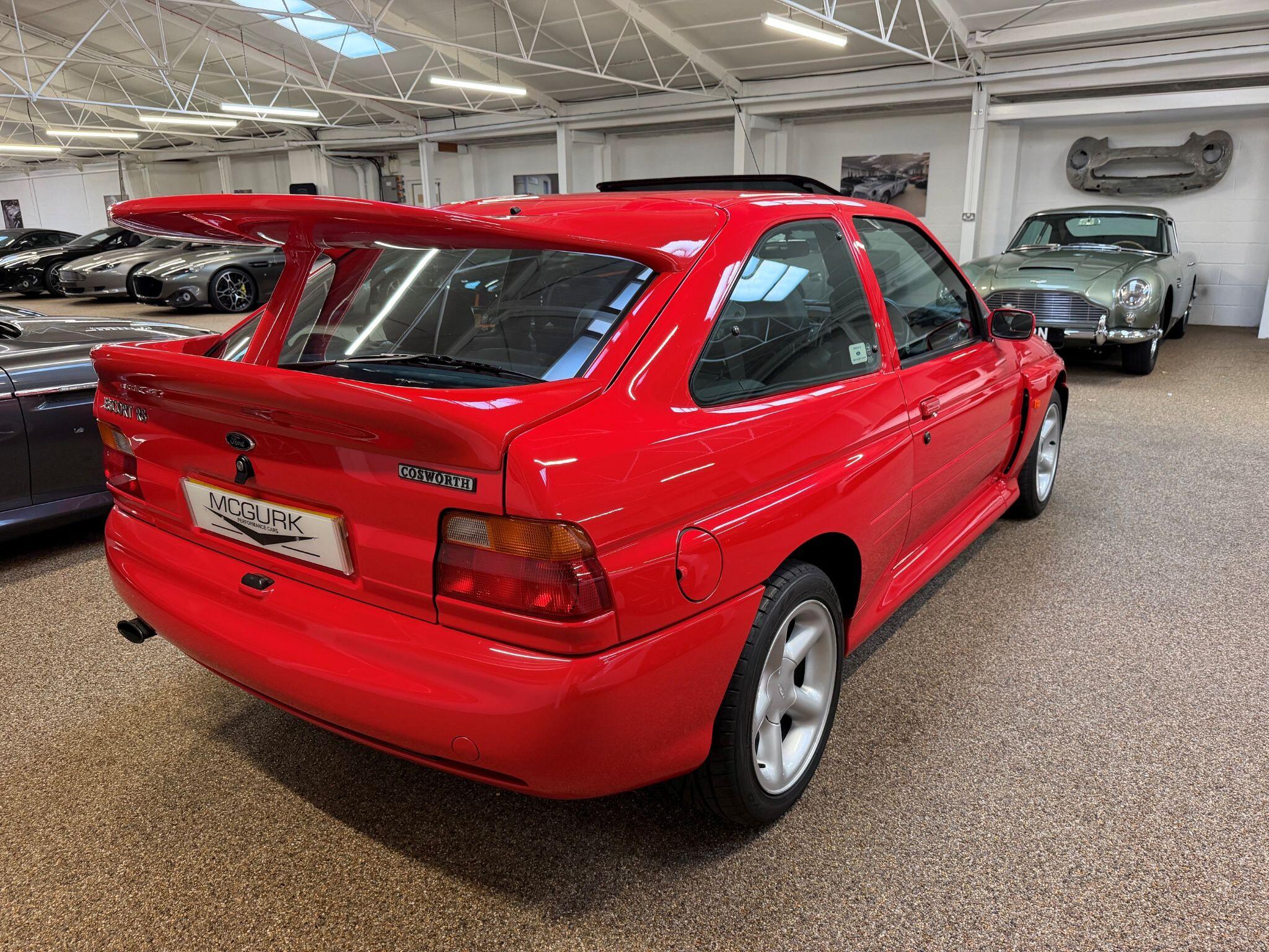 Ford Escort view 3