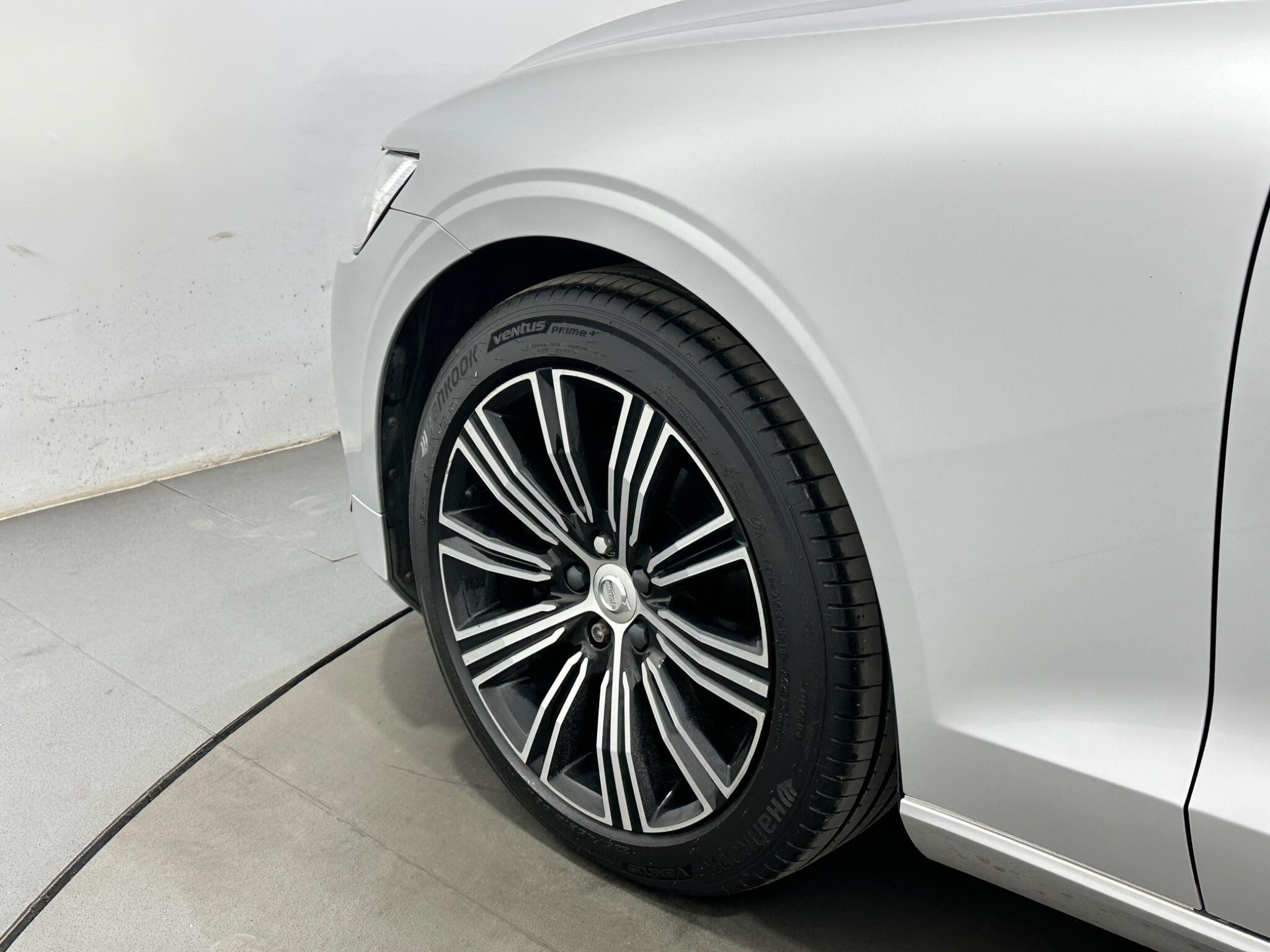 Volvo V60 view 50