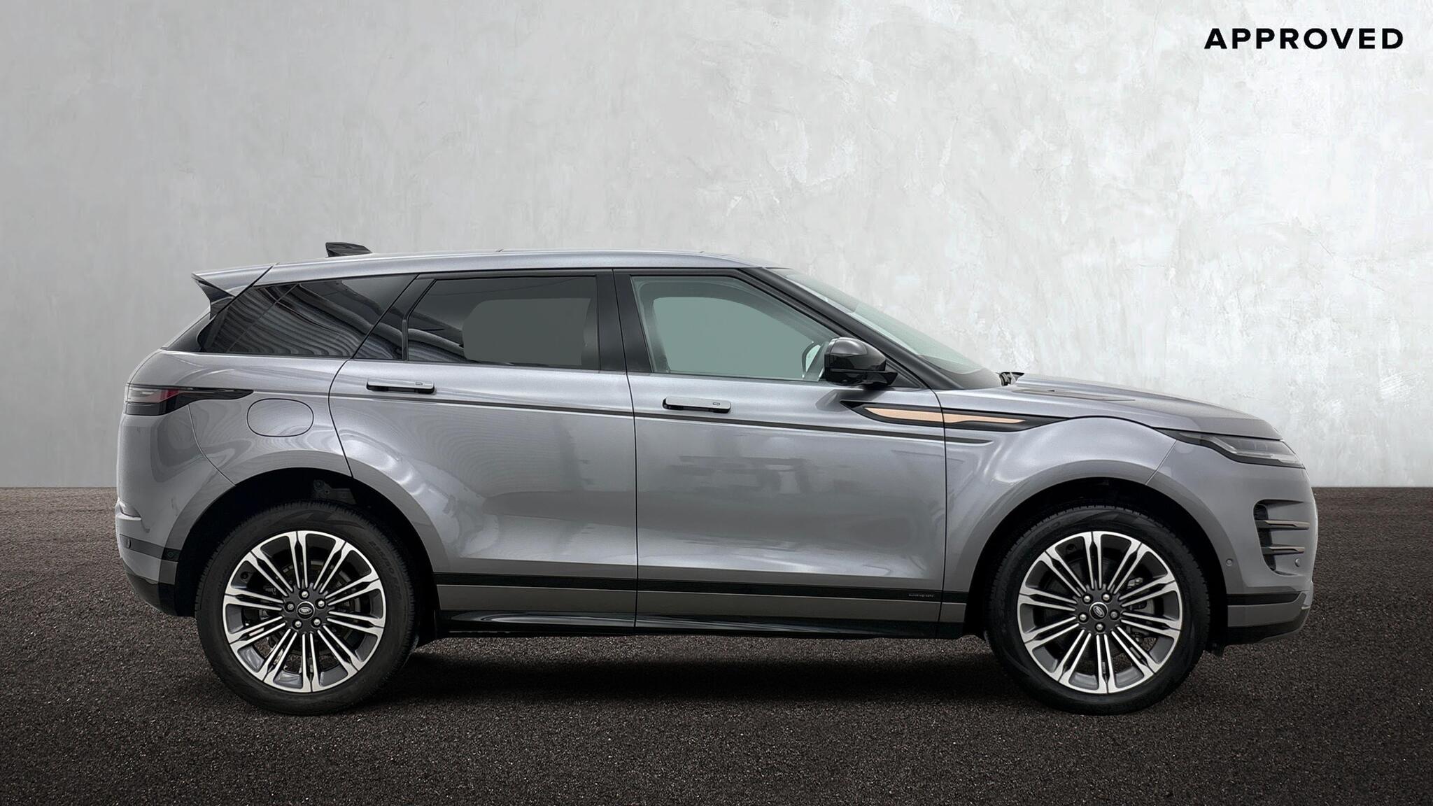 Land Rover Range Rover Evoque view 23