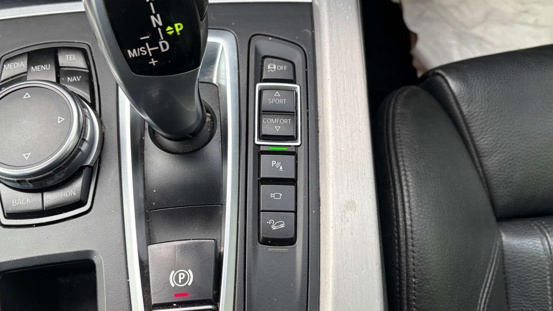 BMW X5 view 37