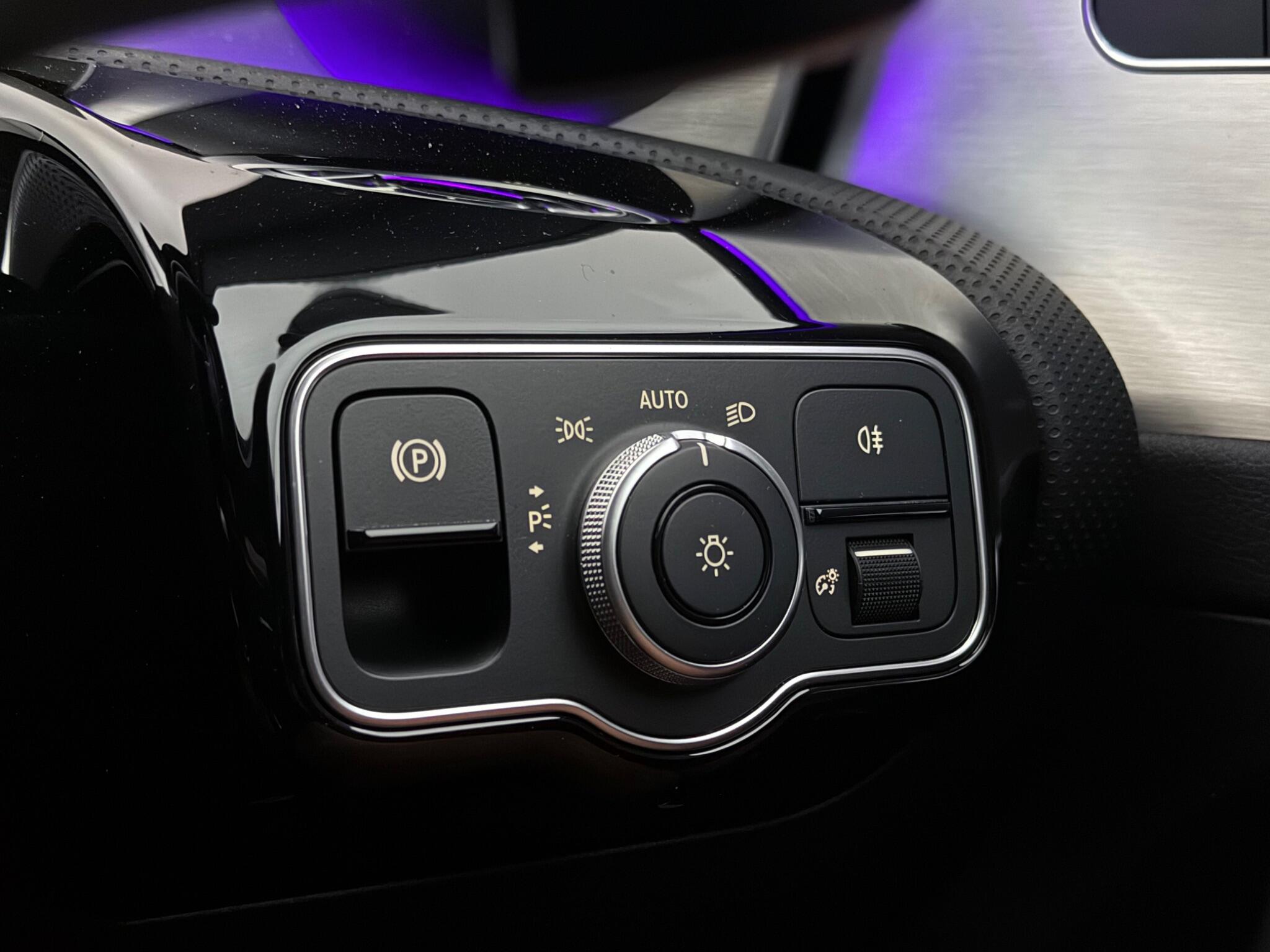 Mercedes-Benz Cla view 18