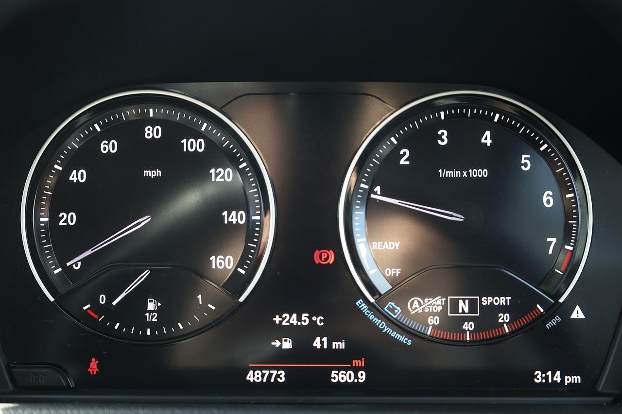 BMW 2 Series Active Tourer view 20