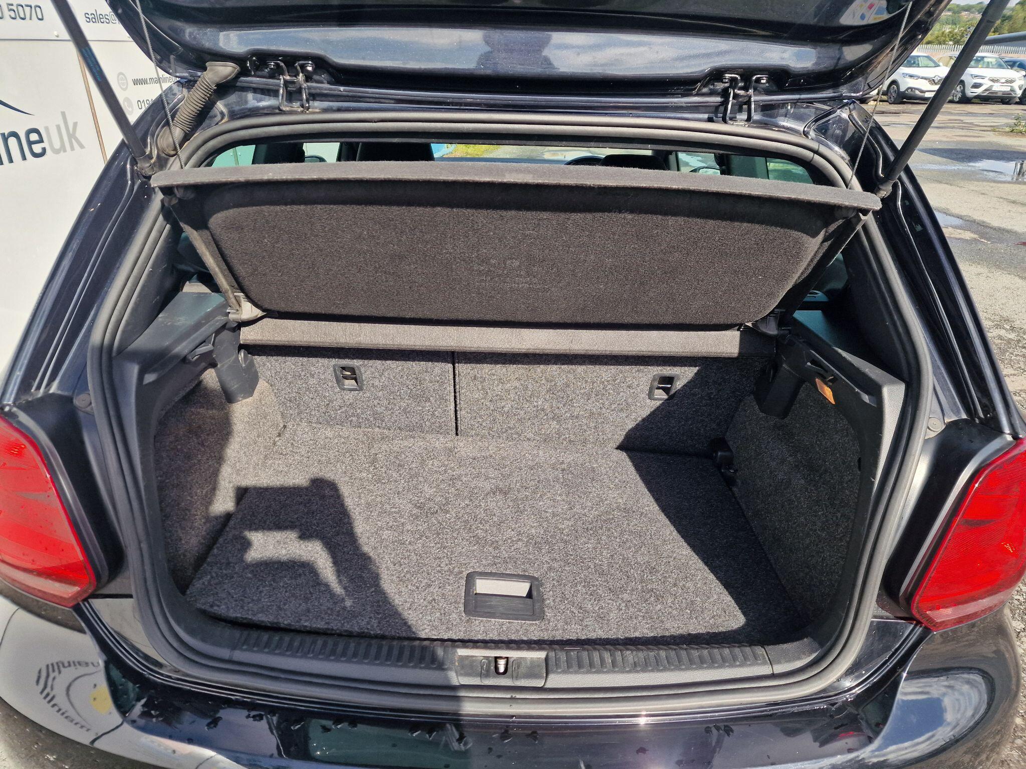 Volkswagen Polo view 48