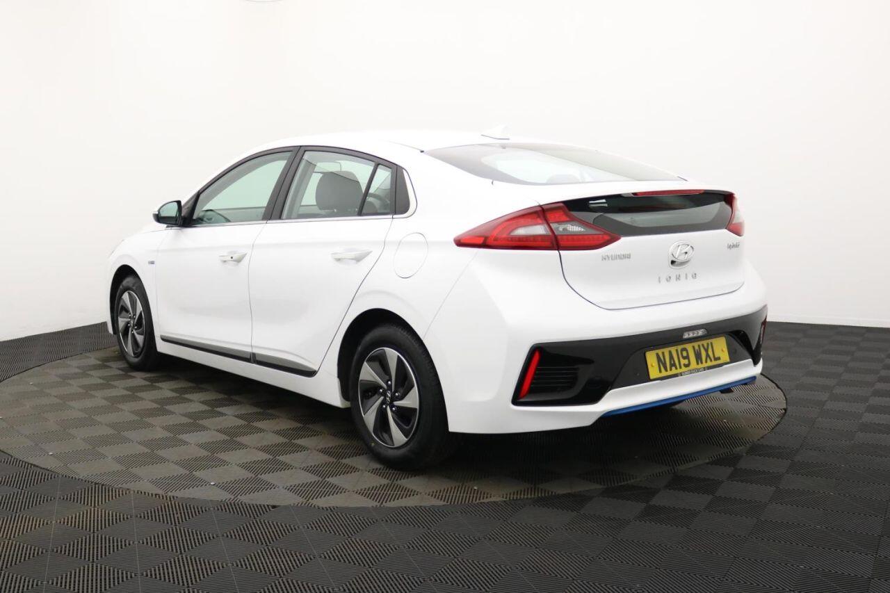 Hyundai IONIQ view 7