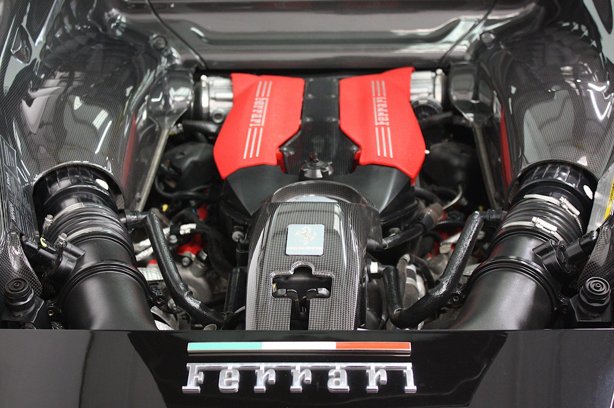 Ferrari 488 view 37
