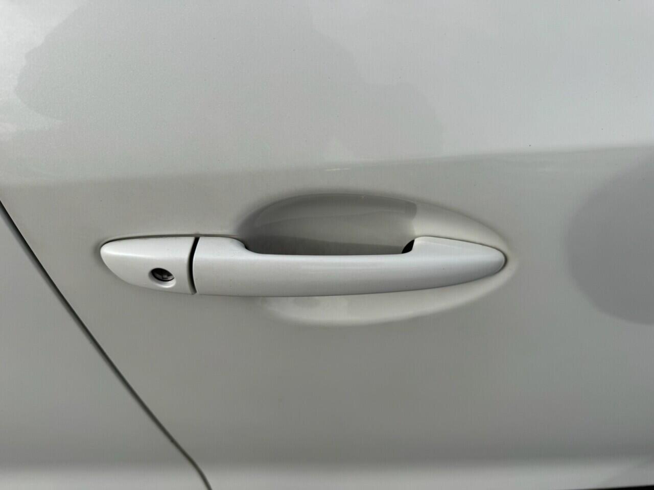 Mazda Mazda3 view 33