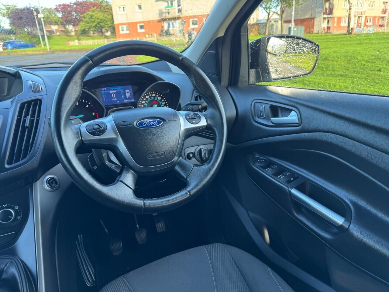 Ford Kuga view 23