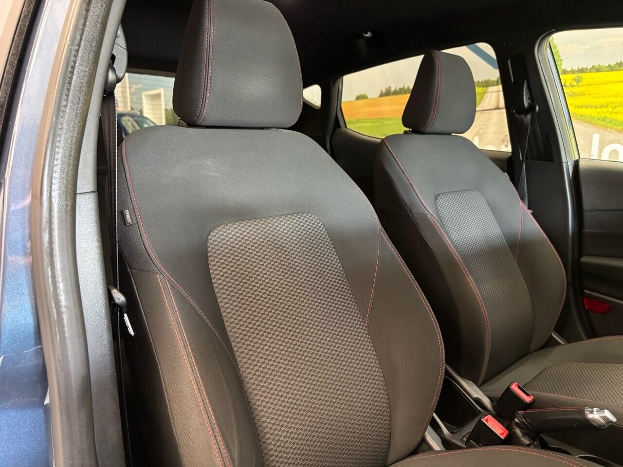 Ford Fiesta view 15