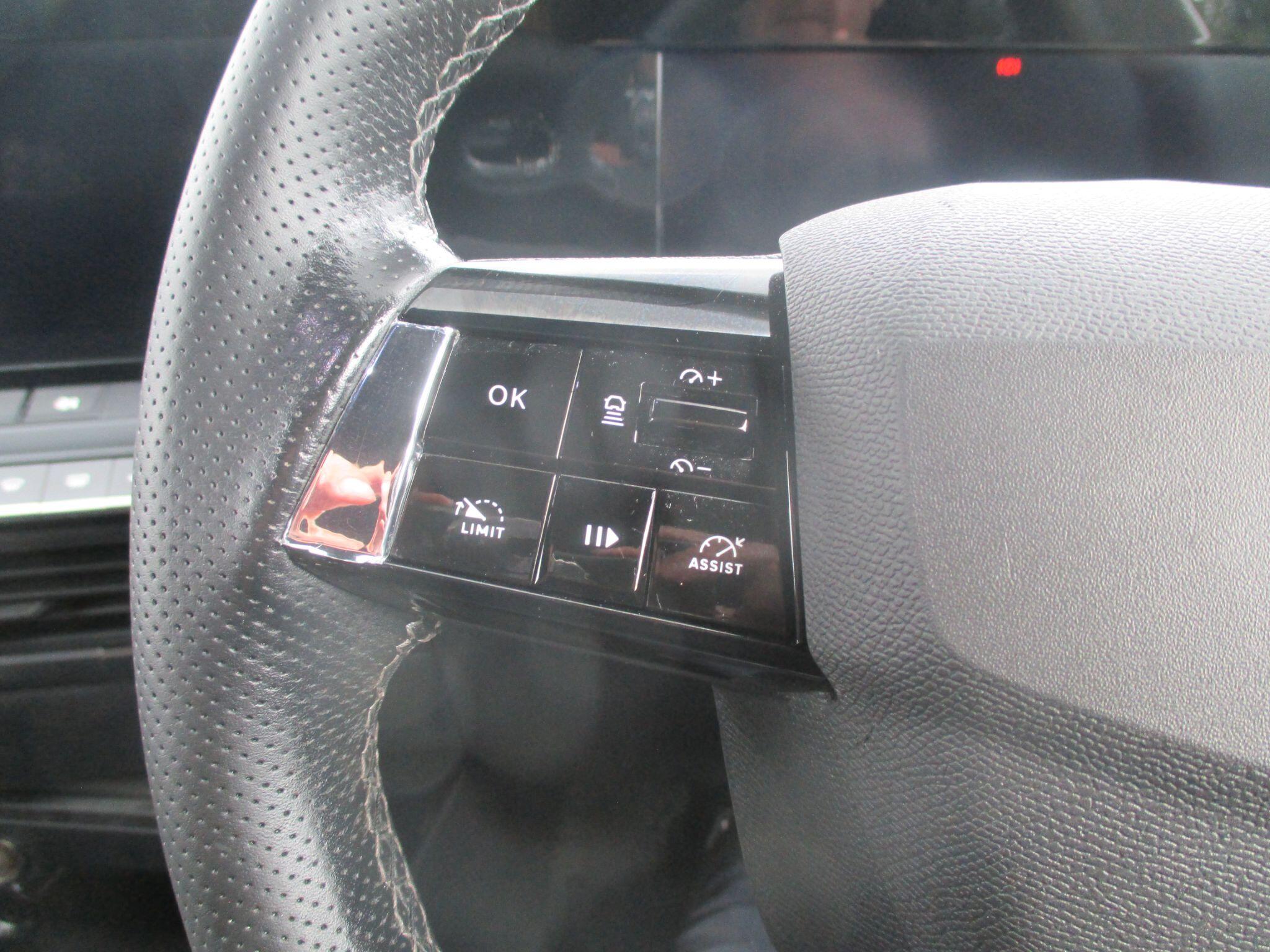 Vauxhall Astra view 35