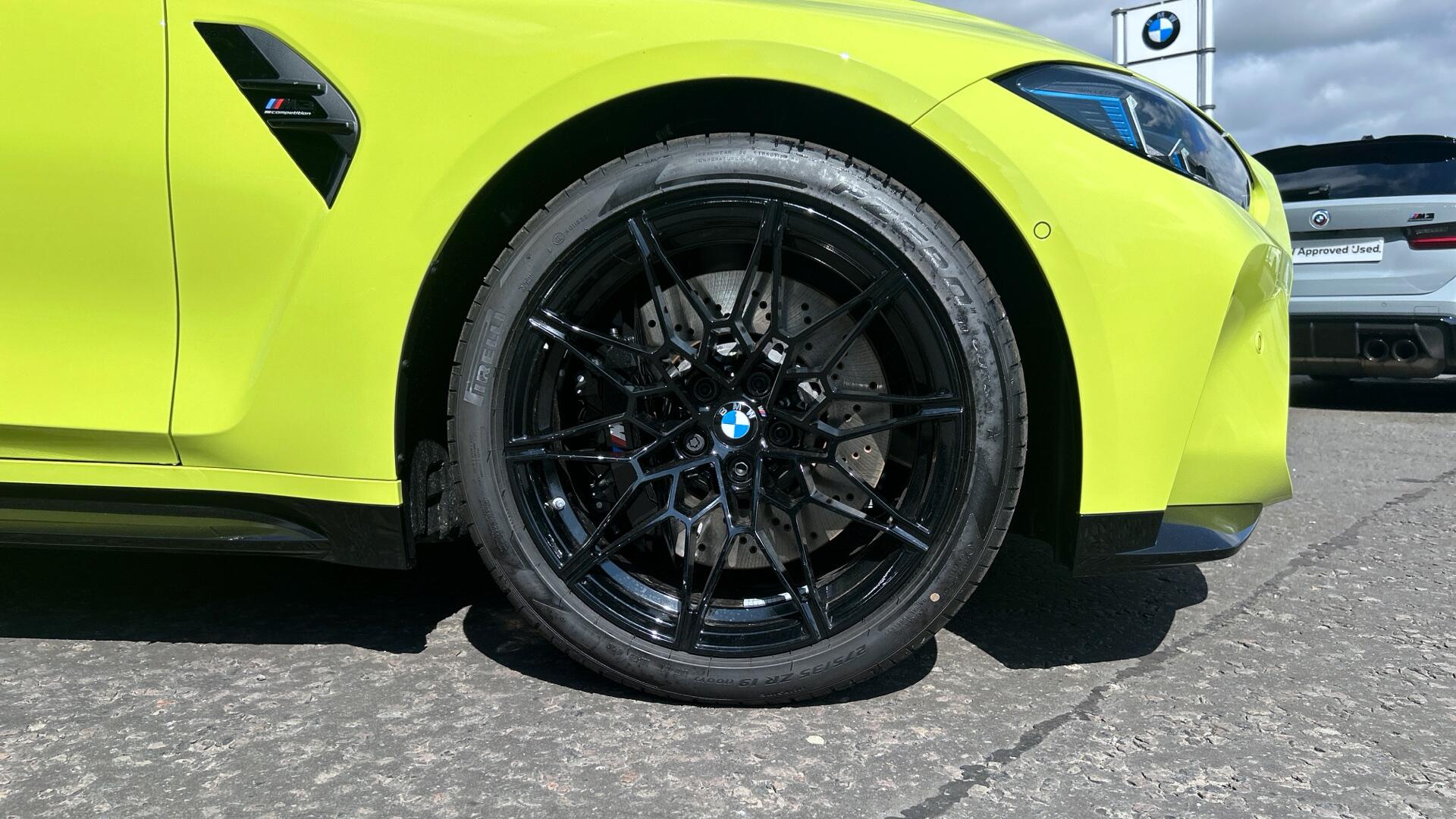 BMW M3 view 14