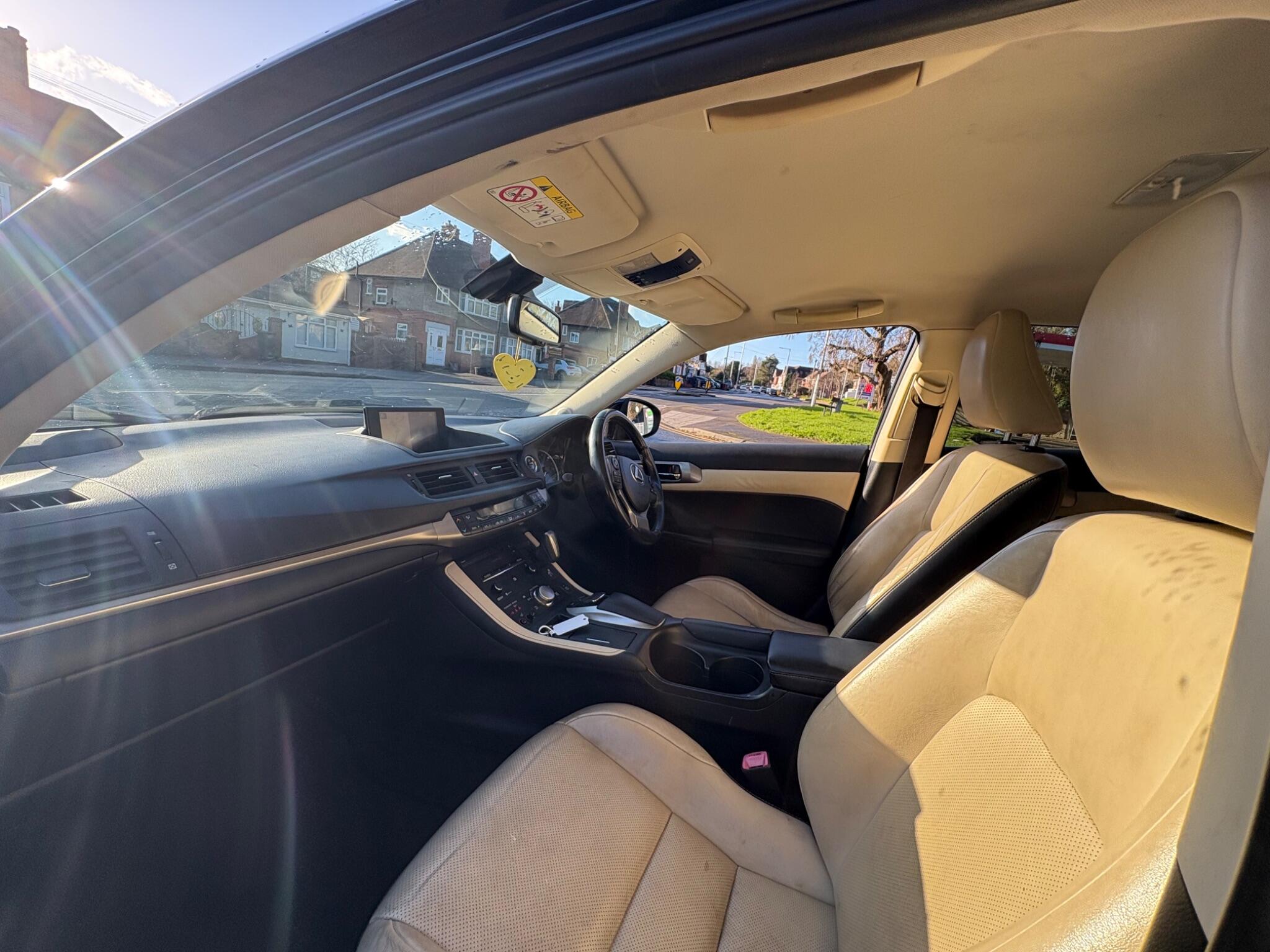 2014 Lexus CT 1.8 200h Luxury CVT Euro 6 (s/s) 5dr • 99,475 miles image 69