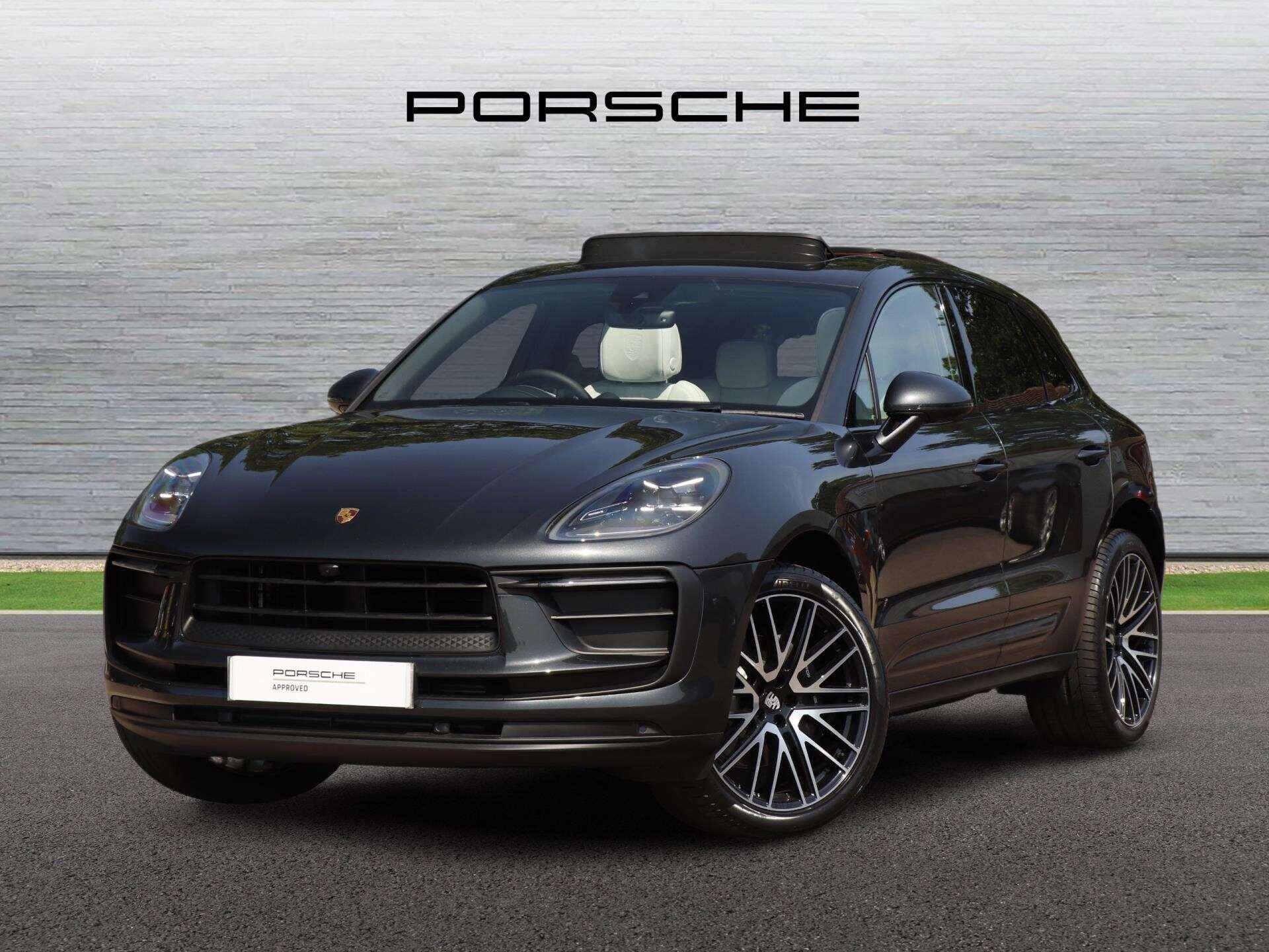Porsche Macan view 7