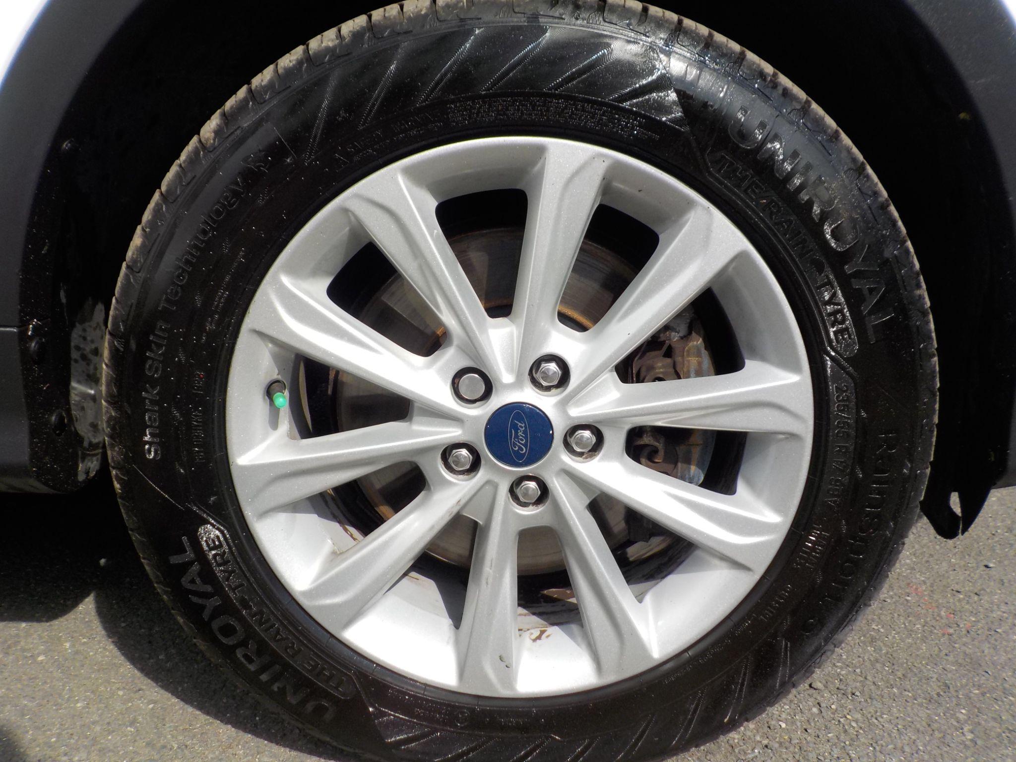 Ford Kuga 2.0 TDCi Titanium 2WD Euro 6 (s/s) 5dr