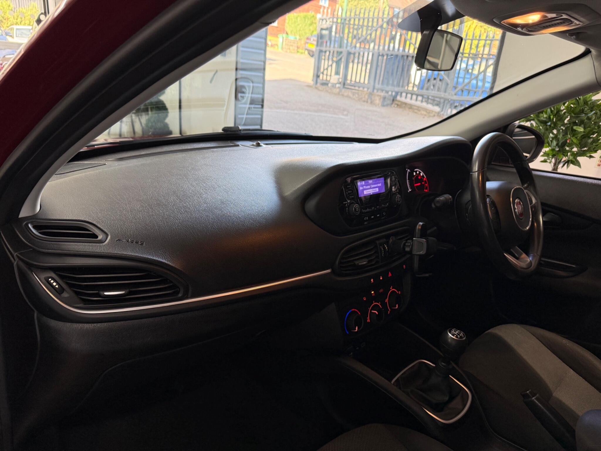 Fiat Tipo view 23