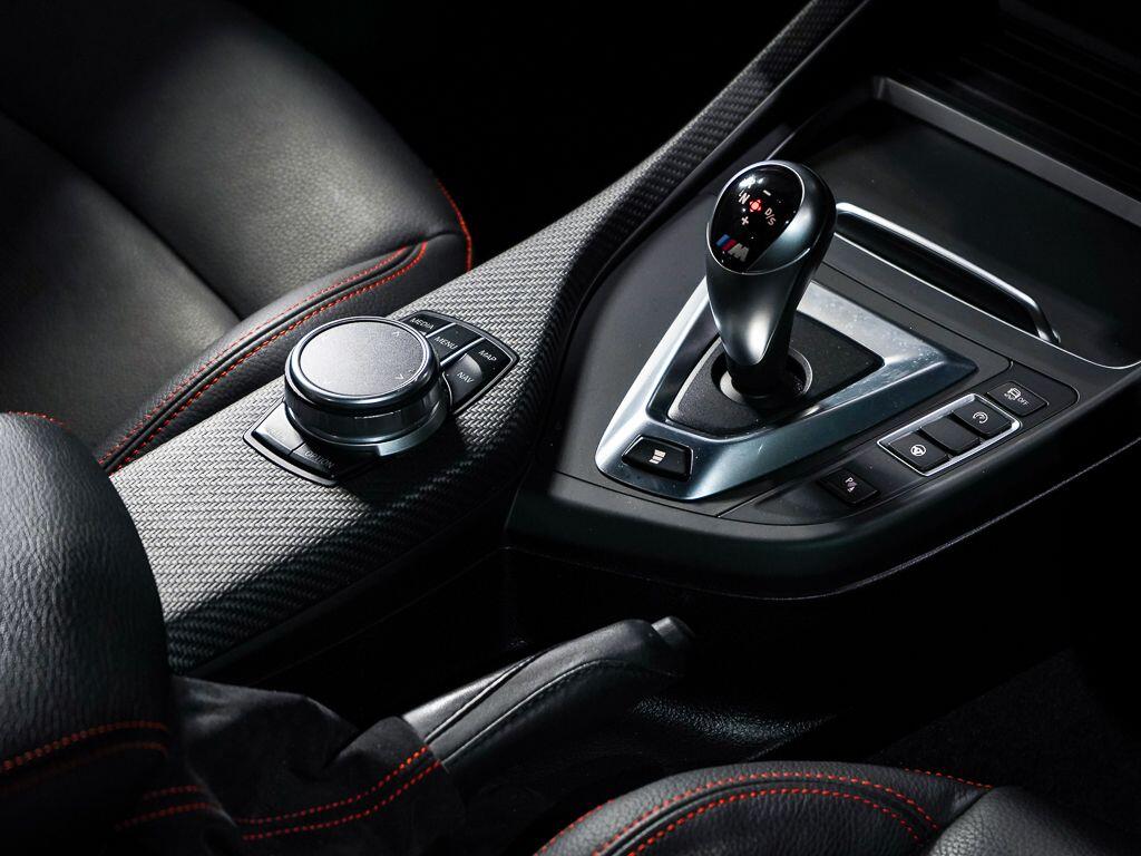 BMW M2 view 12