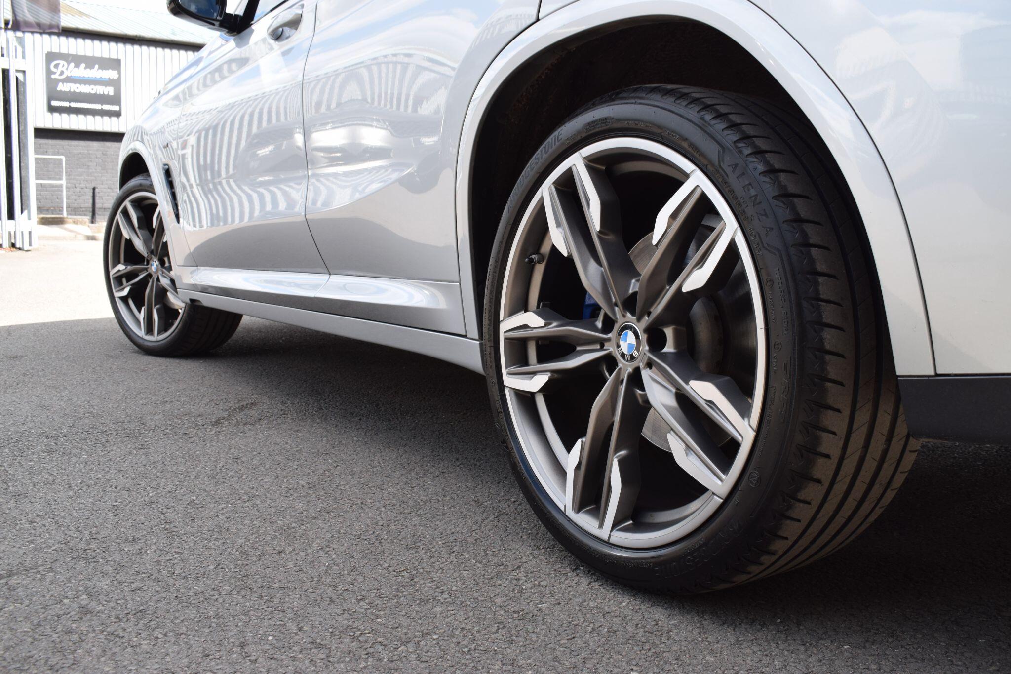 BMW X4 view 33