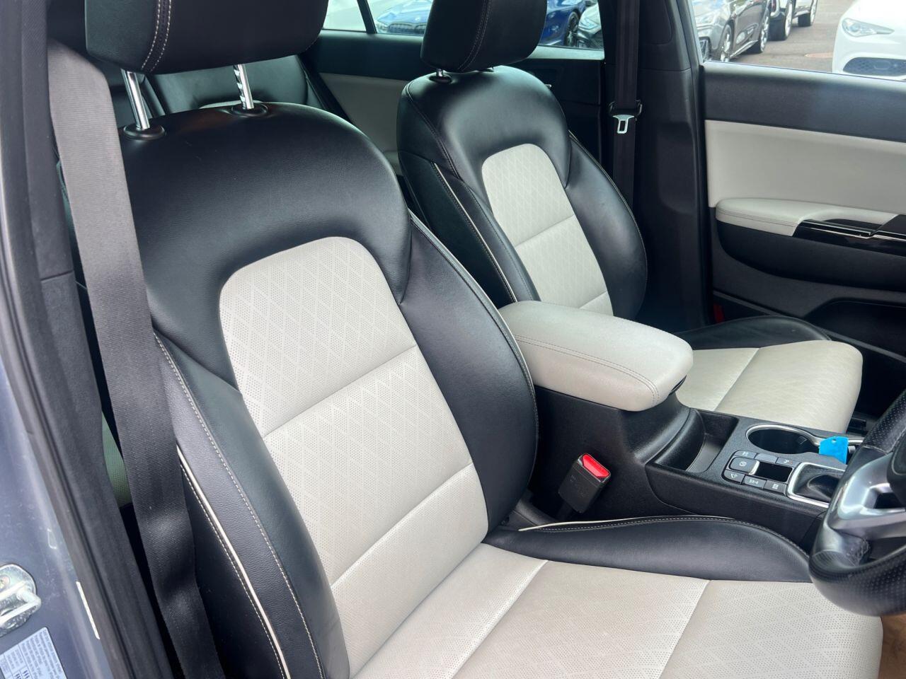 Kia Sportage view 23