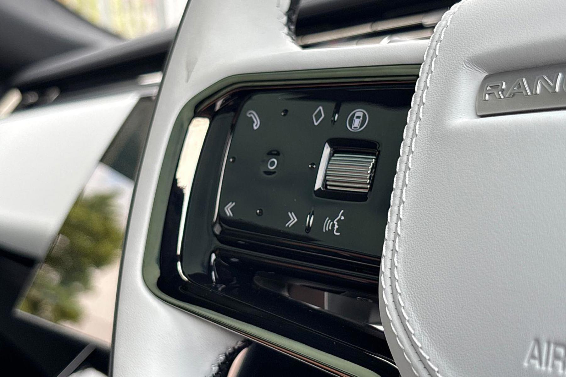 Land Rover Range Rover Sport view 35