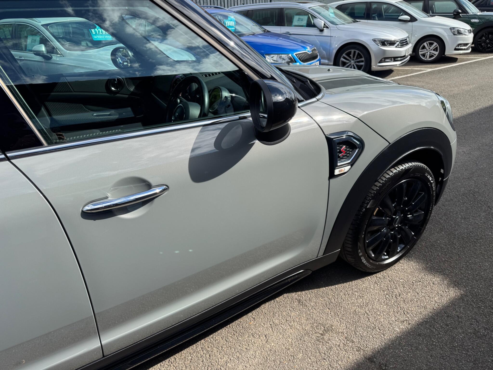 Mini Countryman view 35