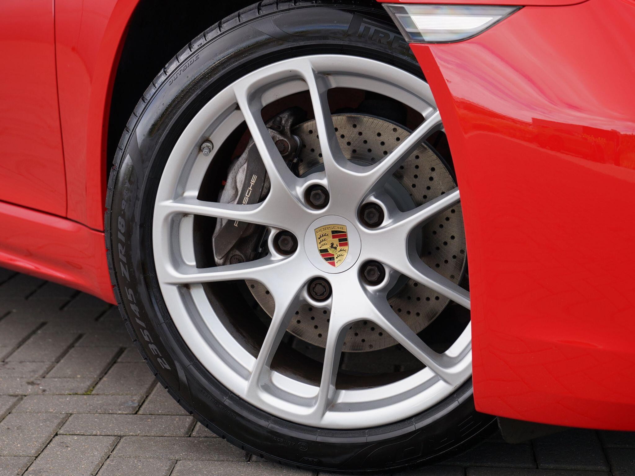 Porsche Cayman view 67