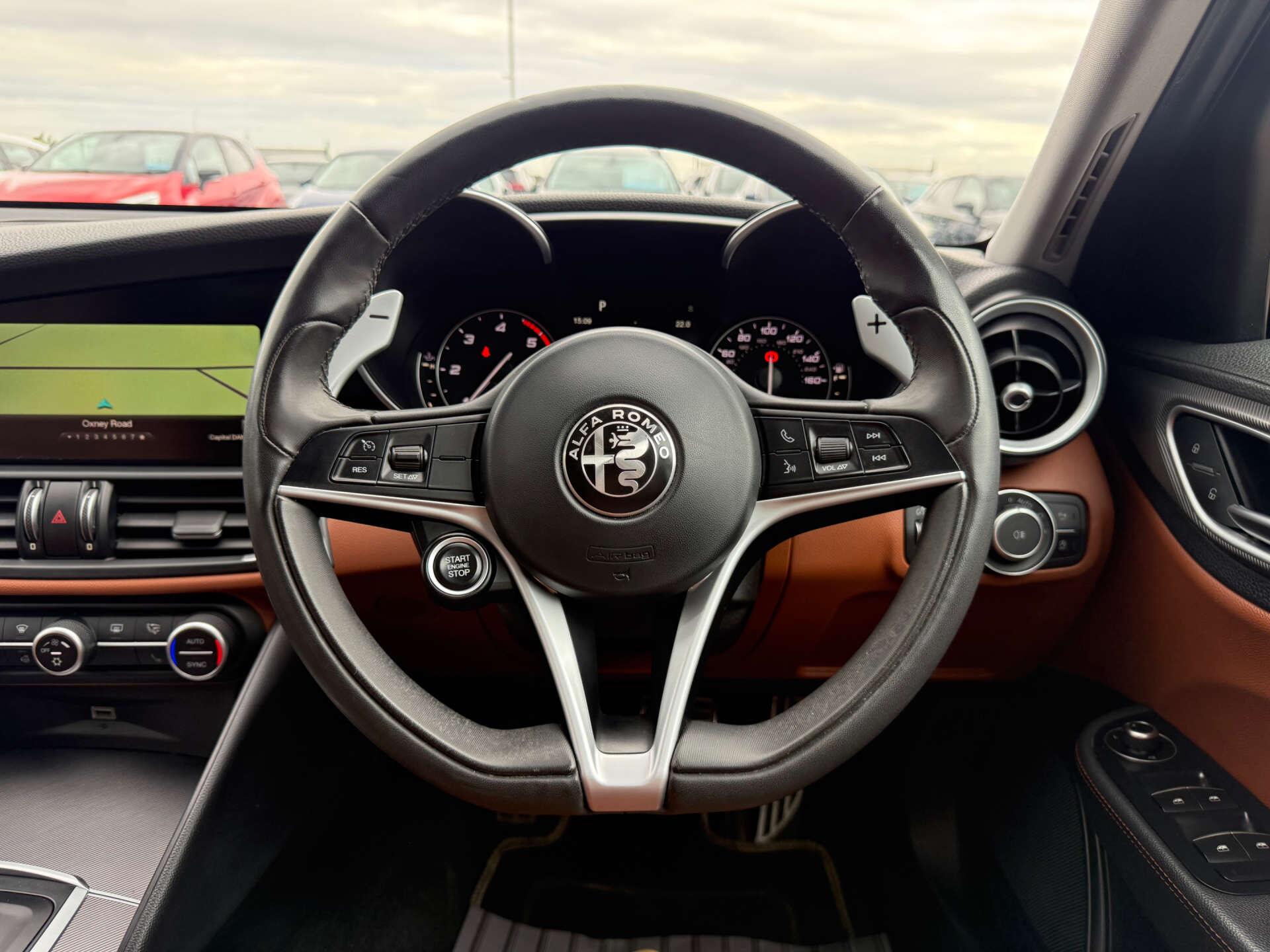 Alfa Romeo Giulia view 67