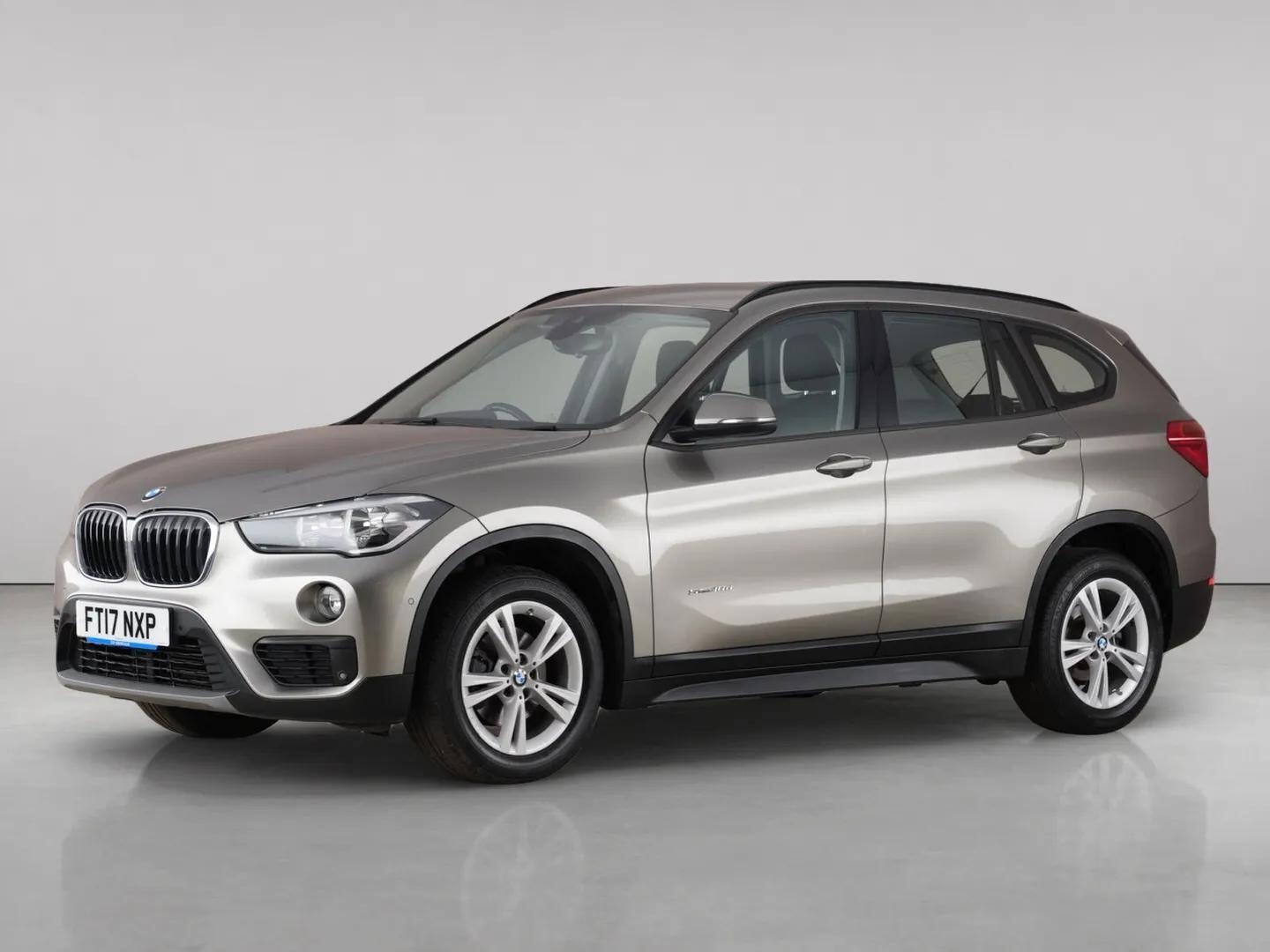 BMW X1 view 2