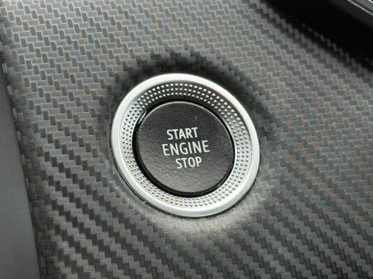 Renault Clio view 30