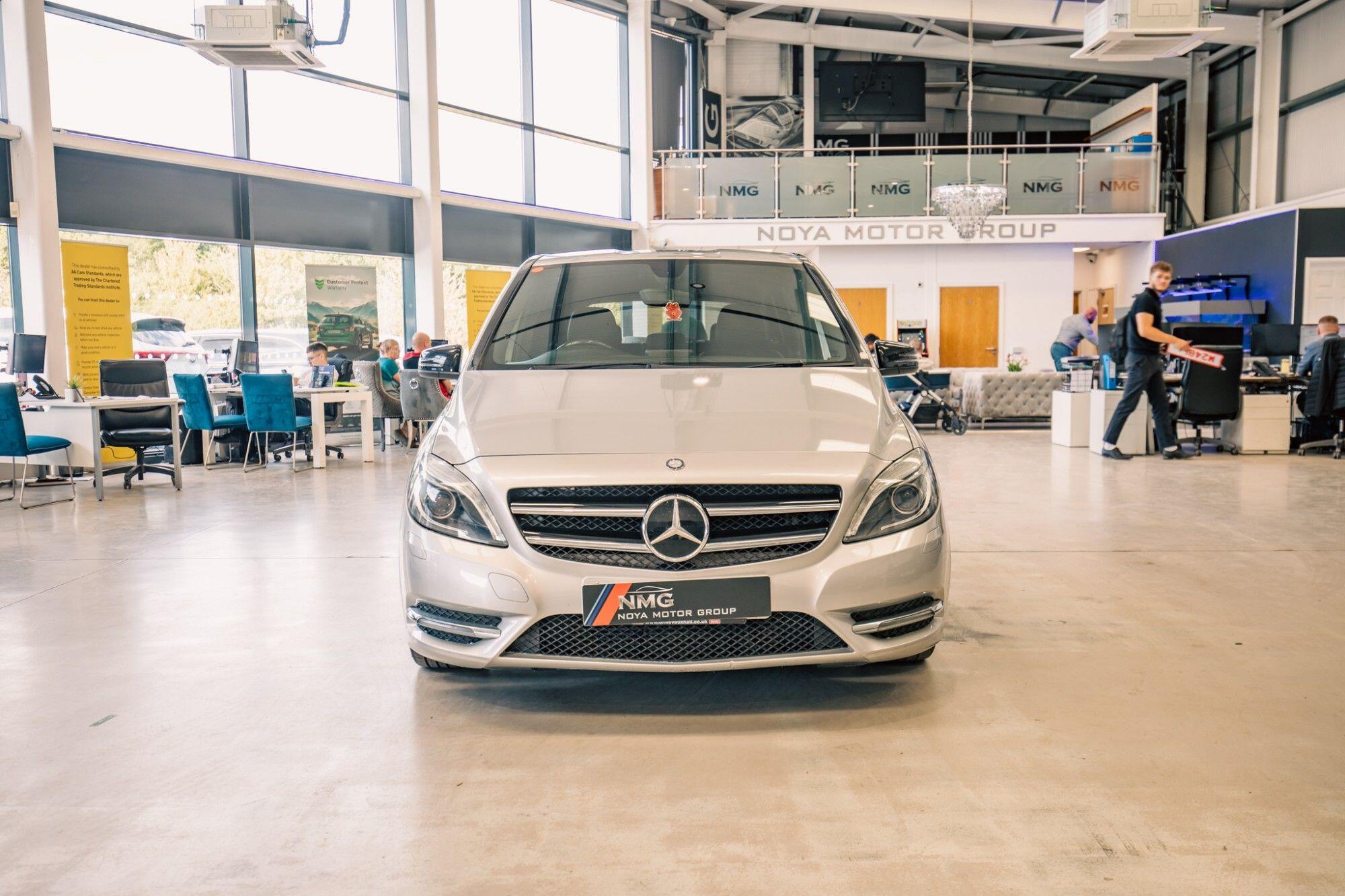 Mercedes-Benz B-Class view 24