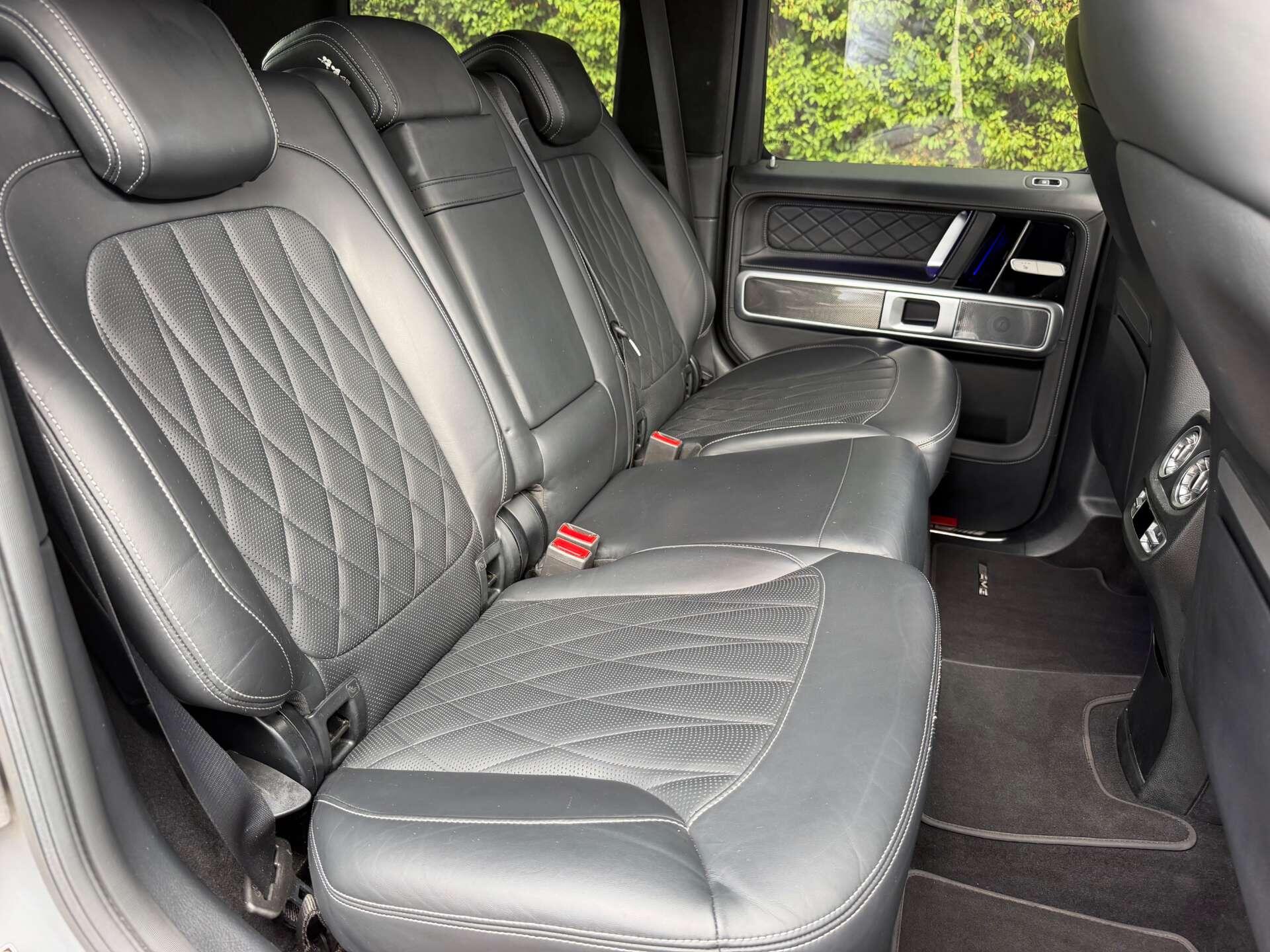 Mercedes-Benz G-Class view 37