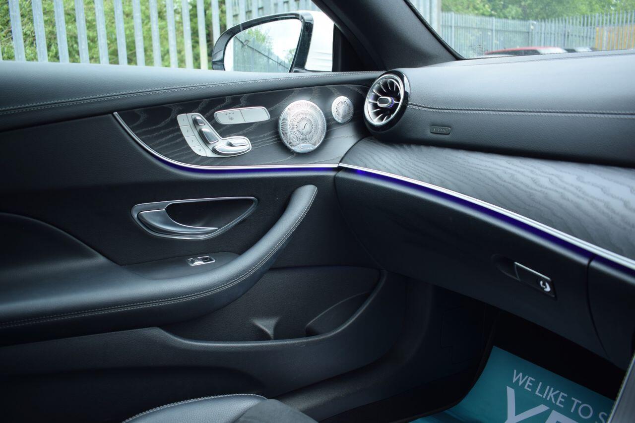 Mercedes-Benz E-Class view 26