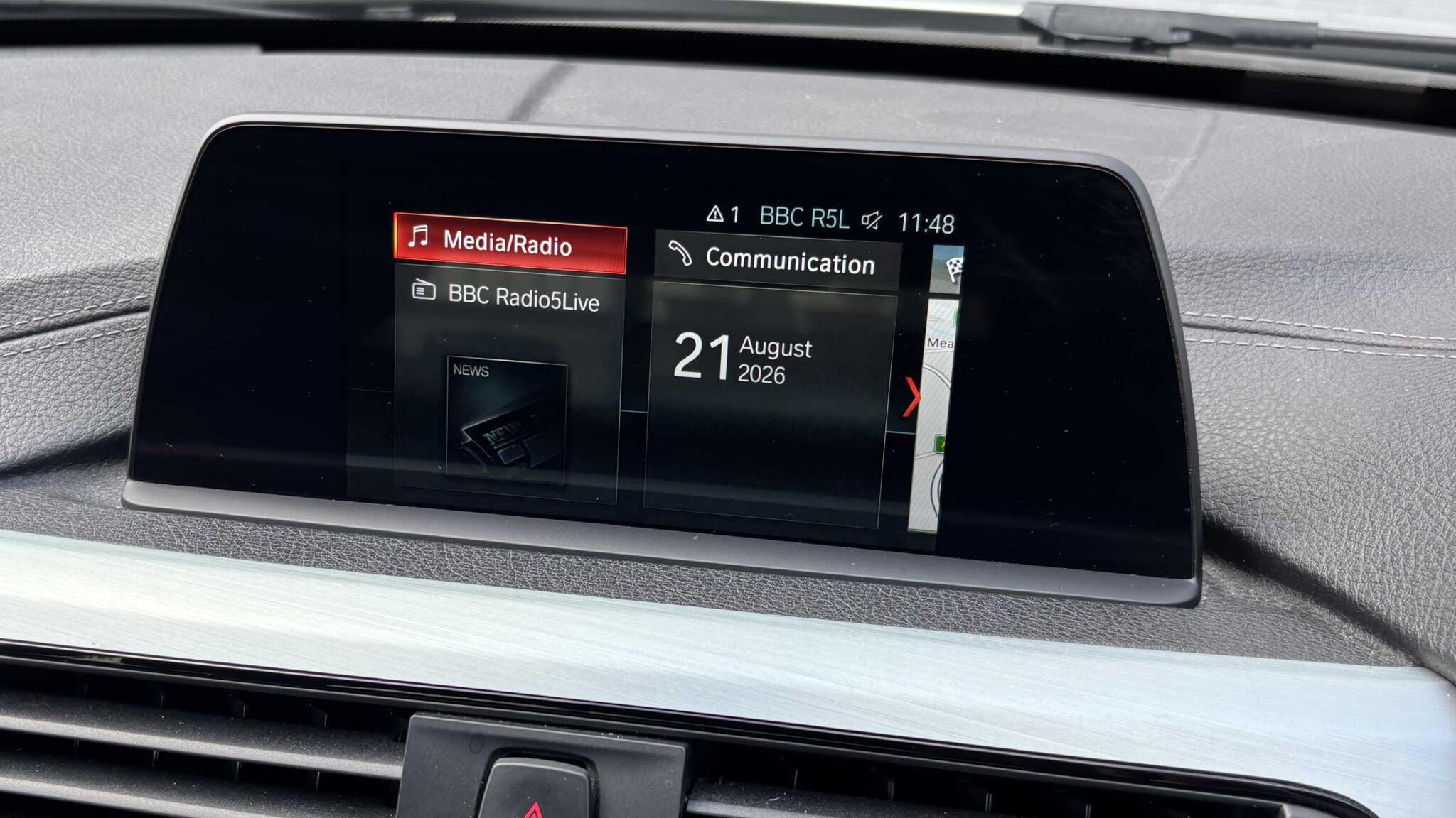 BMW 3 Series view 10