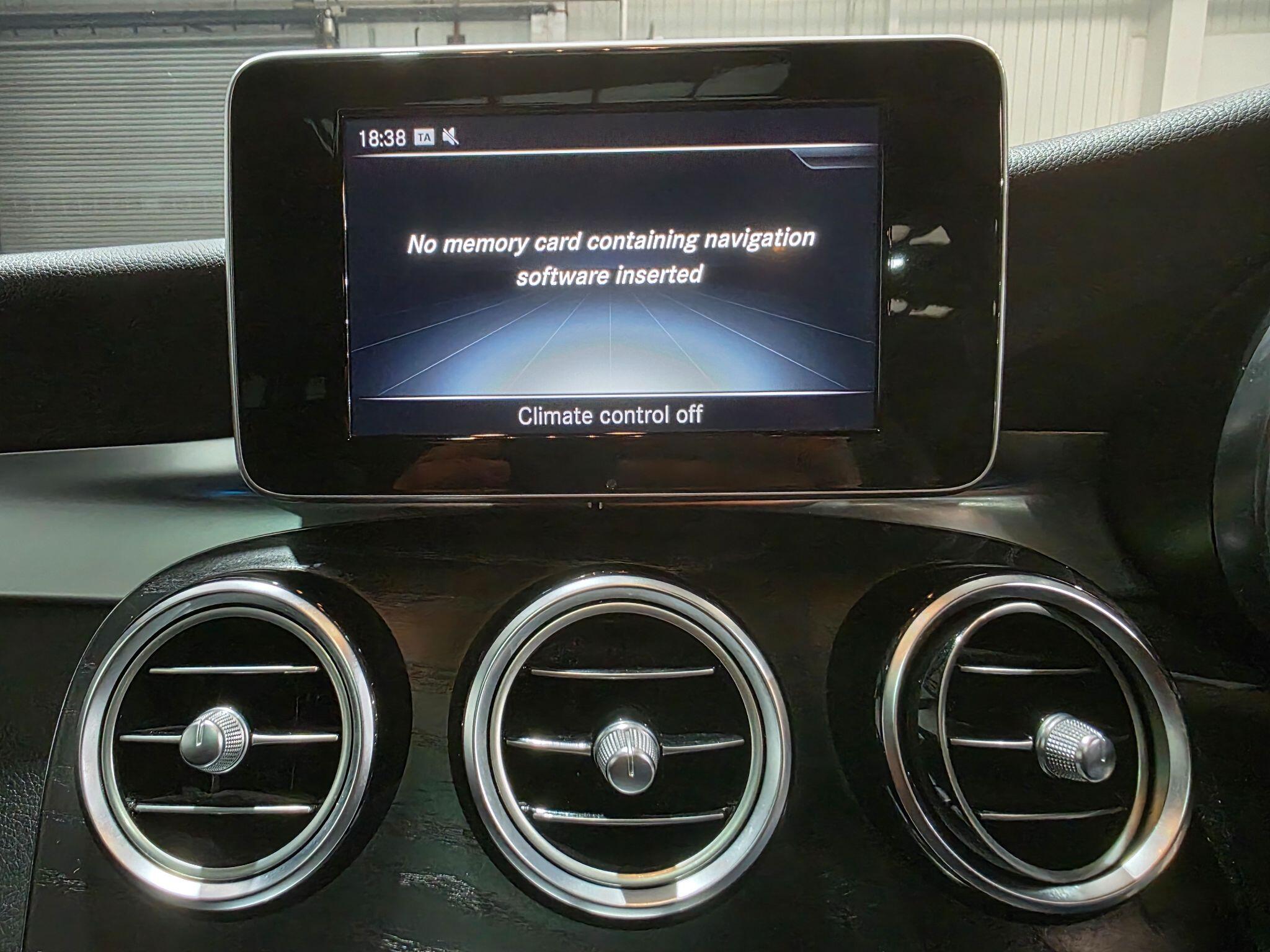 Mercedes-Benz GLC view 8