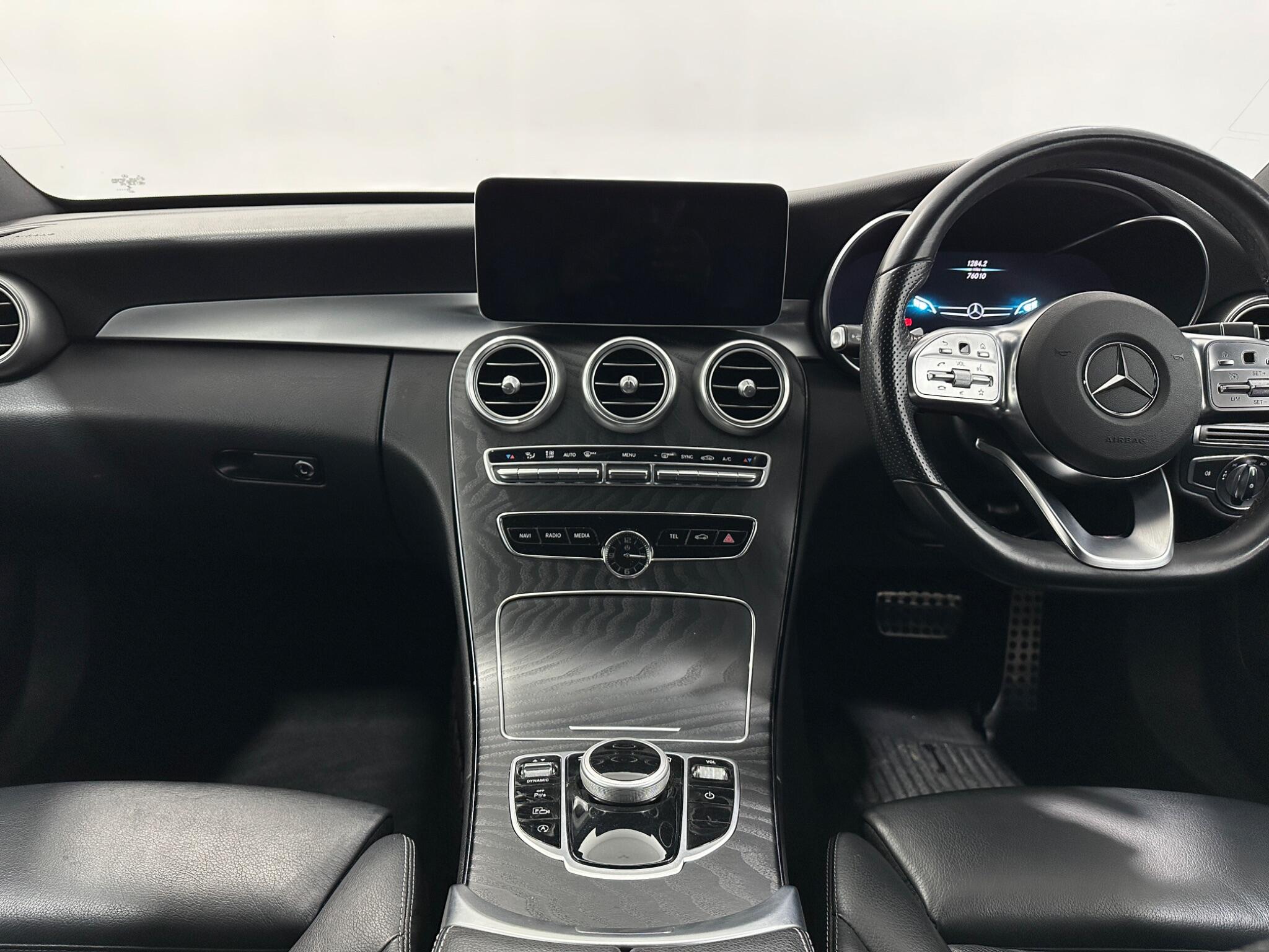 Mercedes-Benz C-Class view 21