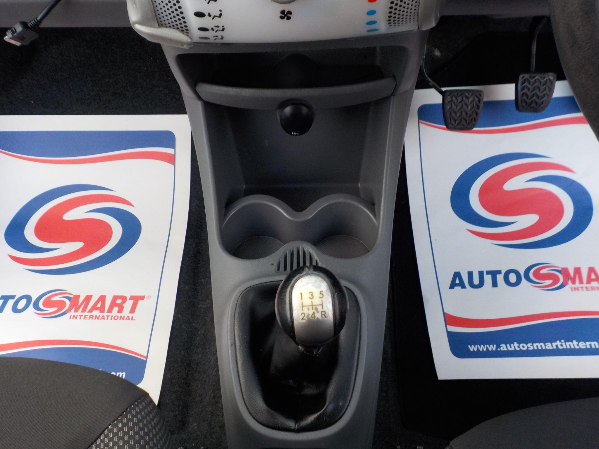 Toyota AYGO 1.0 VVT-i Go Euro 5 3dr