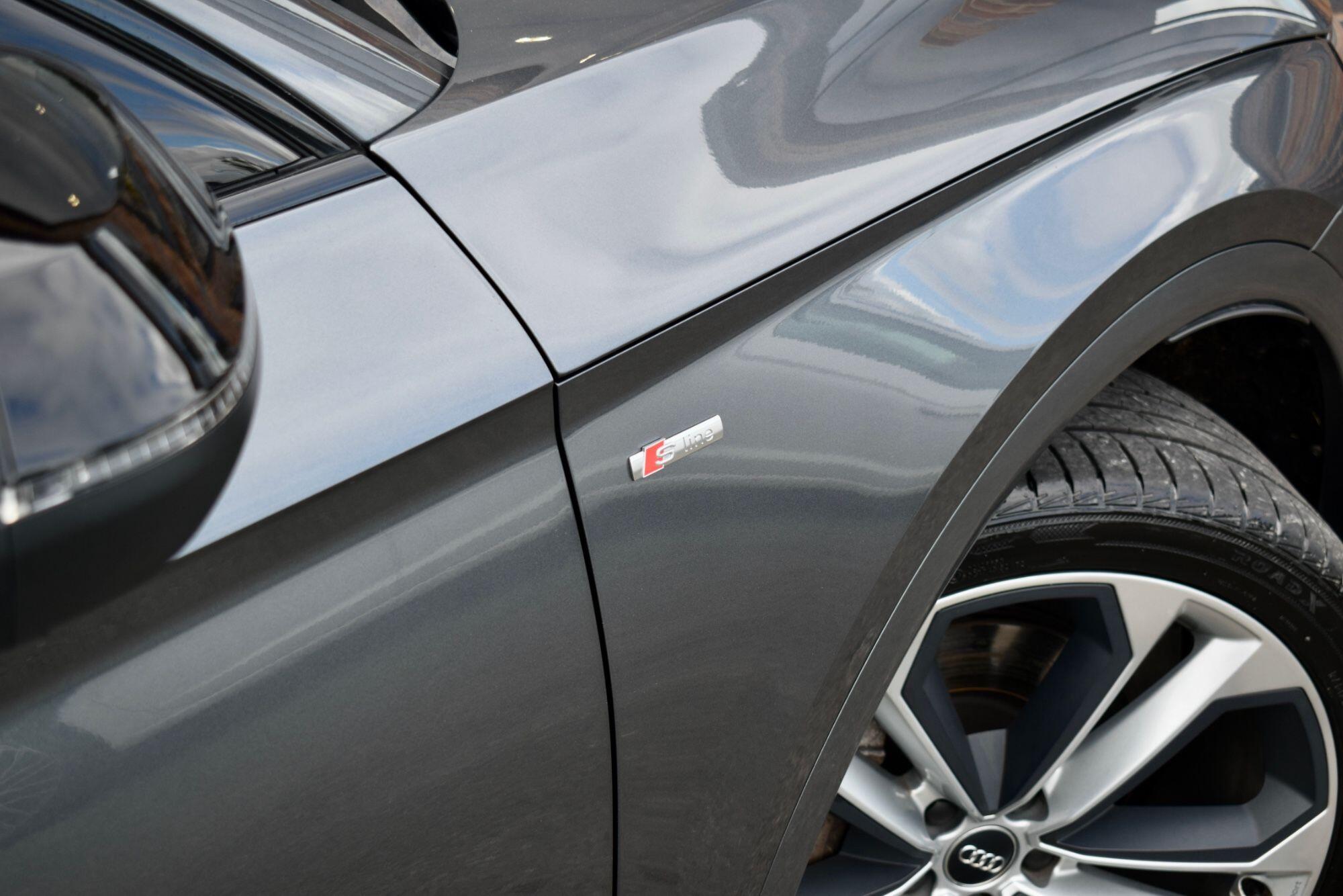 Audi Q5 view 56