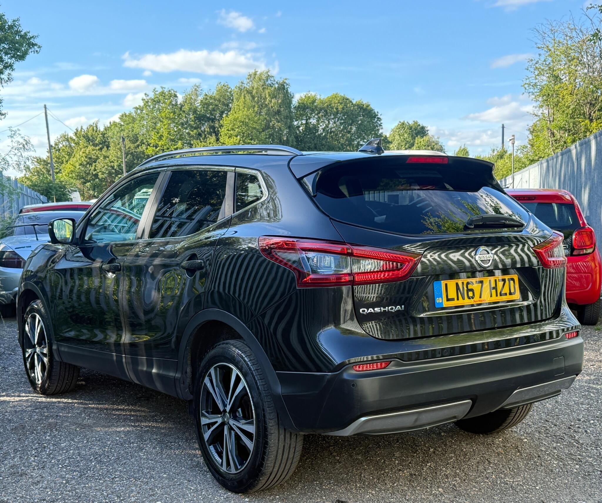 2017 Nissan Qashqai image 4