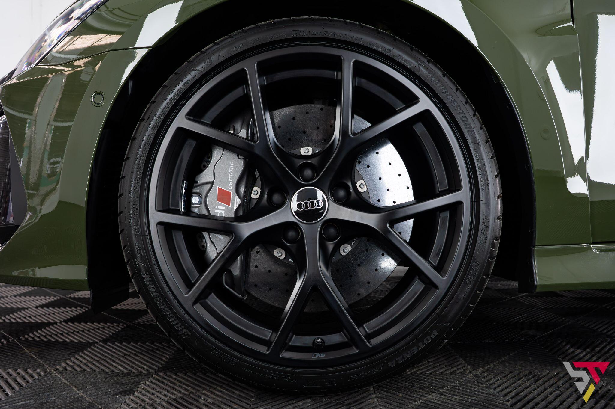 Audi RS3 view 5