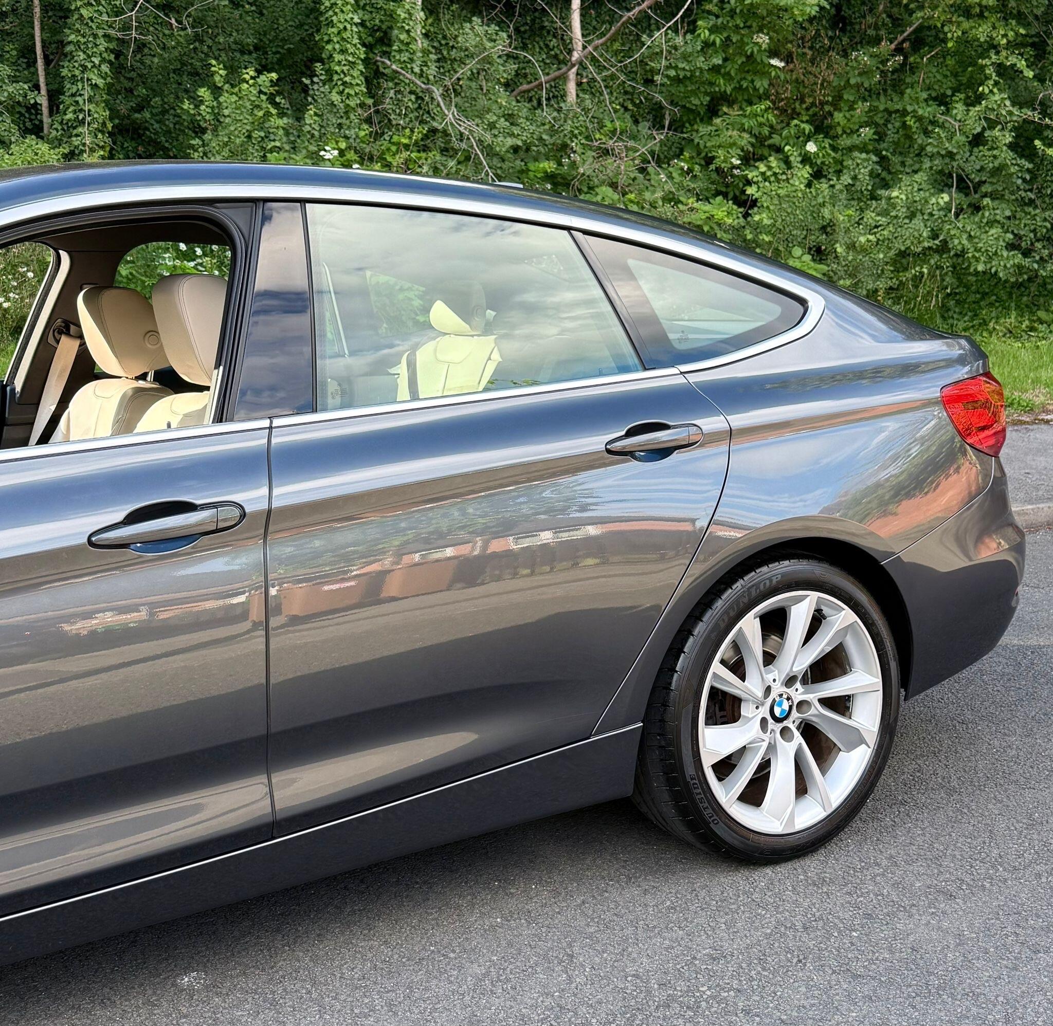 BMW 3 Series view 67